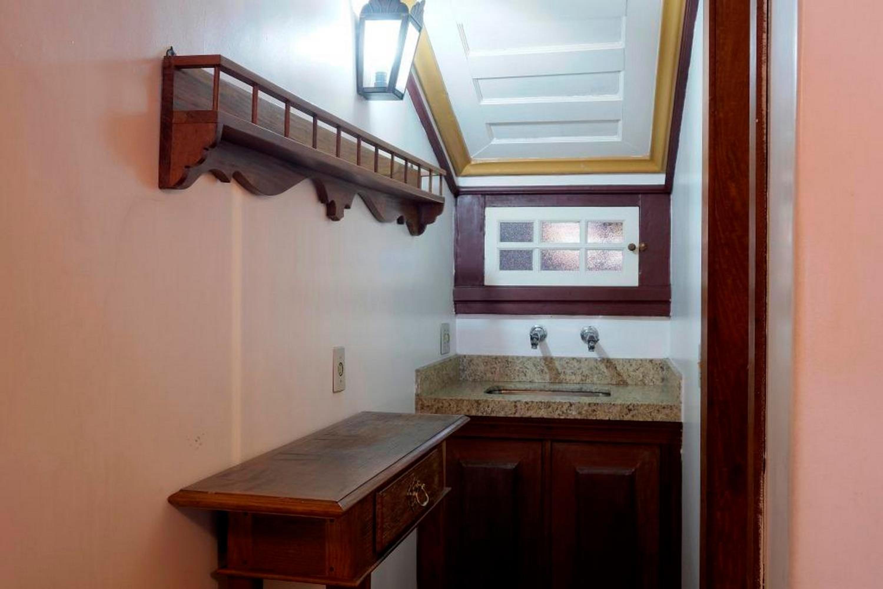 Studio Apartment photo 3