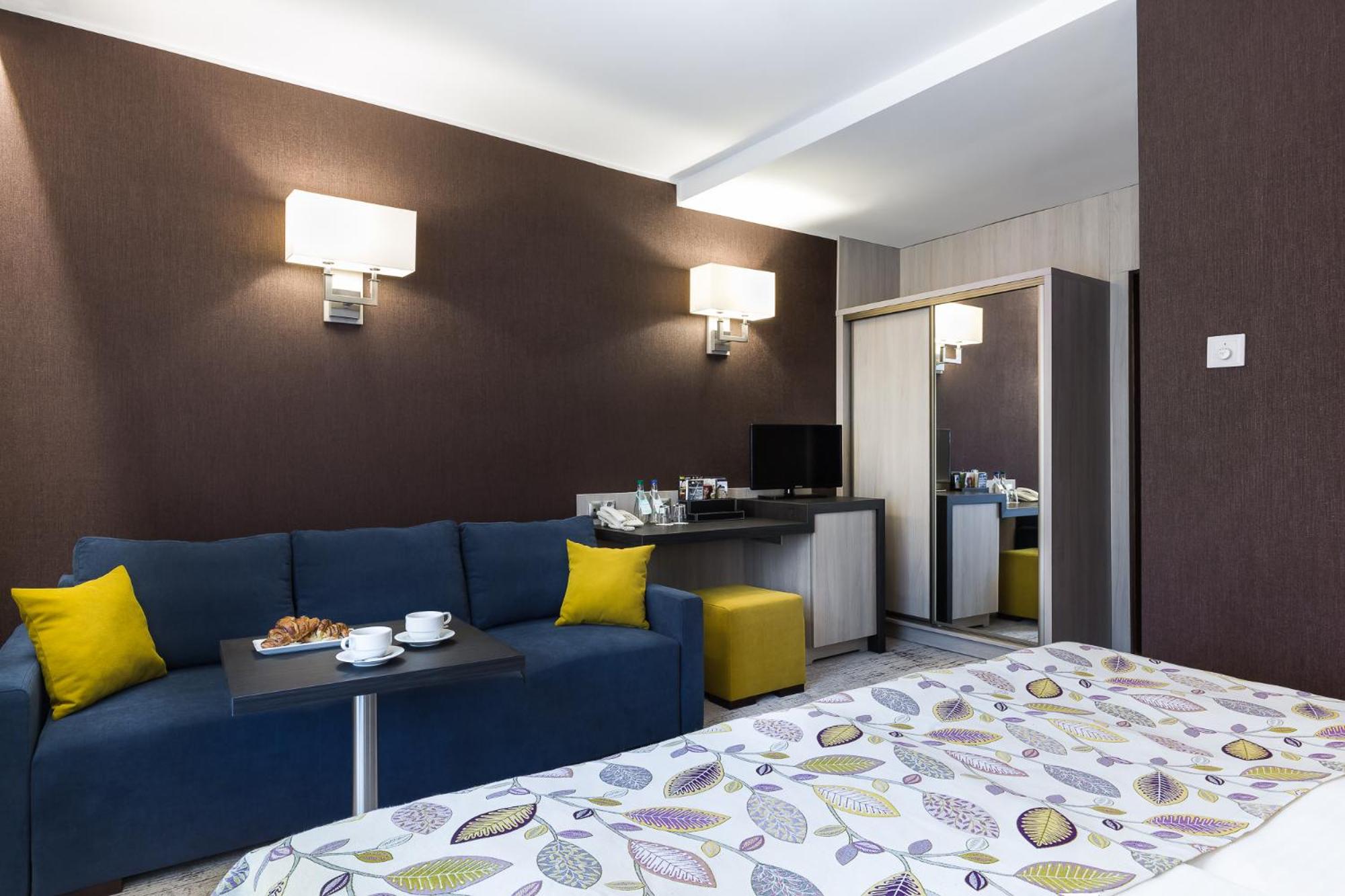 Deluxe Double or Twin Room - Photo 1