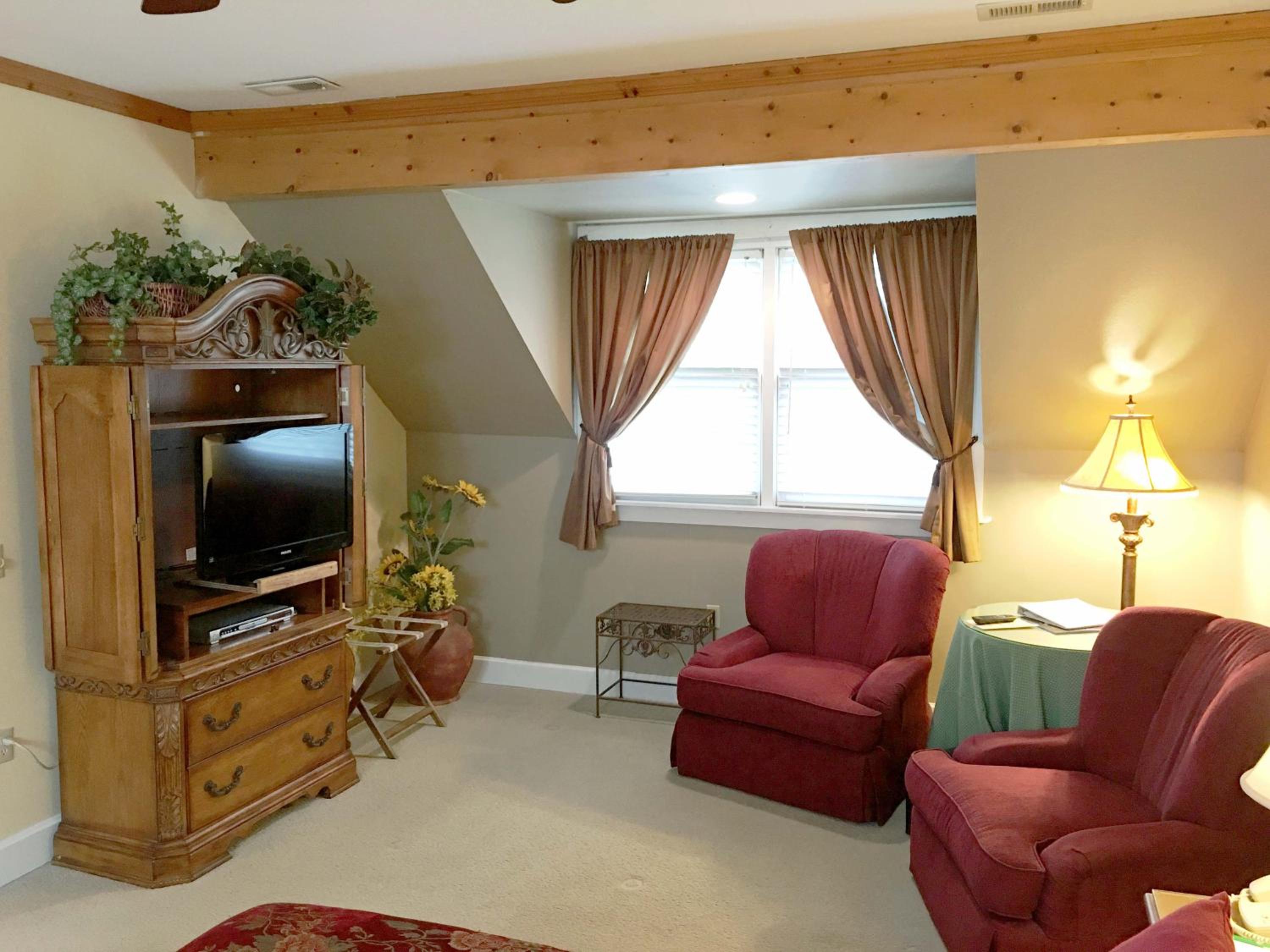 Balsam Suite - Photo 13