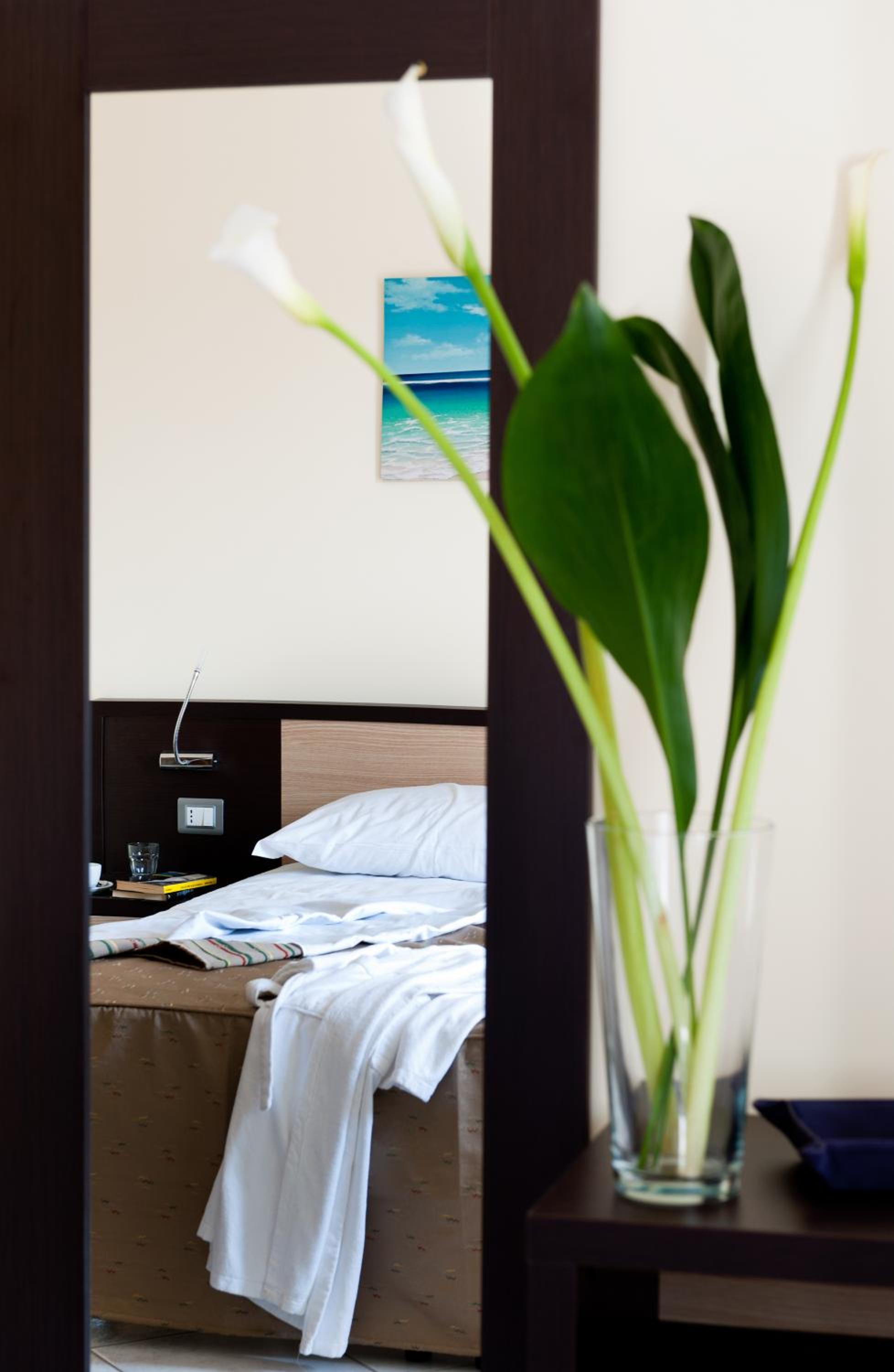 Two-Bedroom Apartment with Terrace and Sea View photo 1