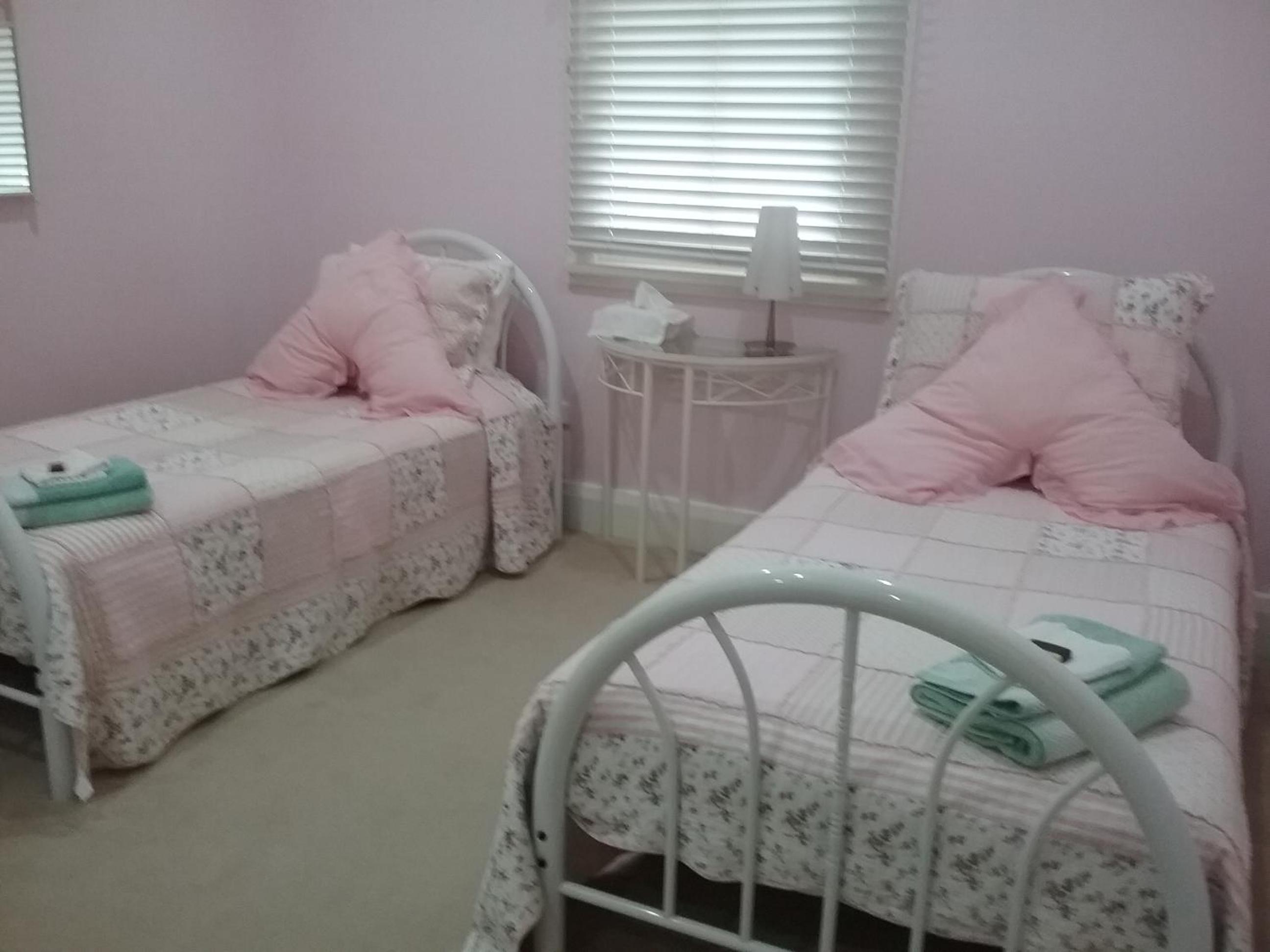 Large Double or Twin Room - Photo 1