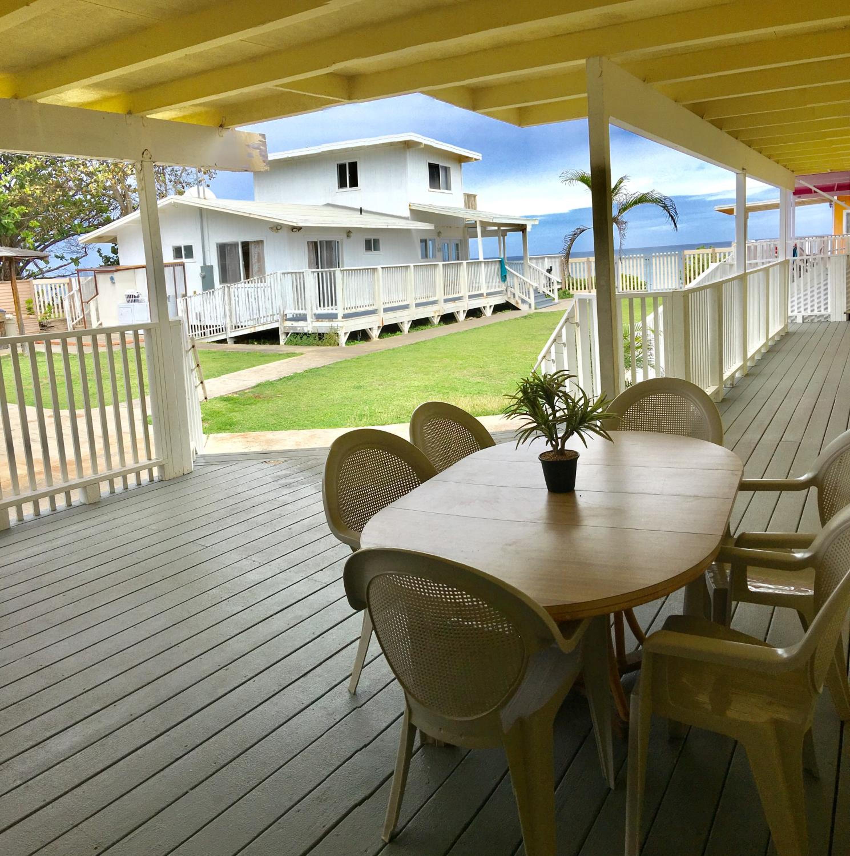 Yellow Beachfront Property photo 3