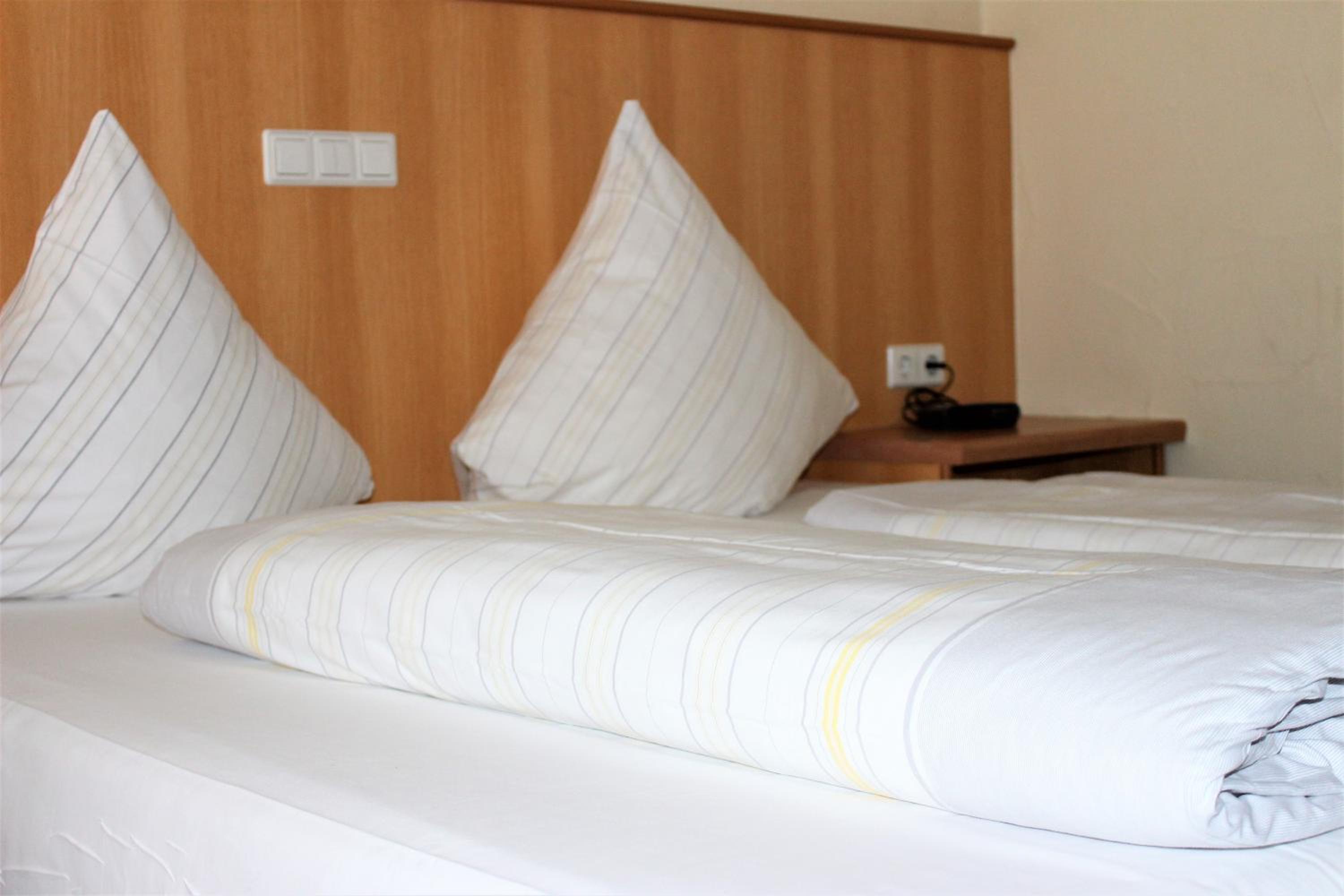 Double Room - Photo 5