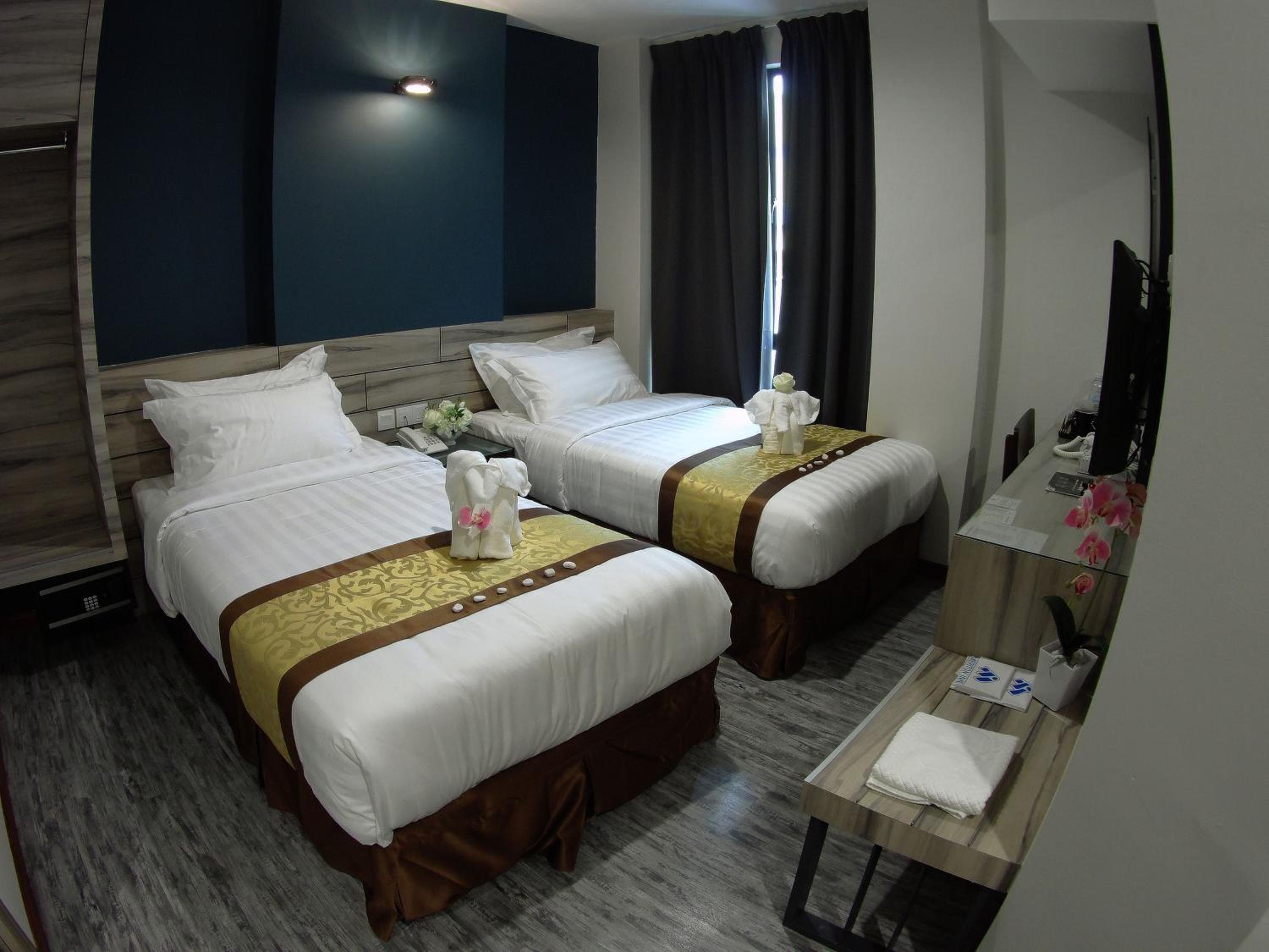 Deluxe Twin Room - Photo 1