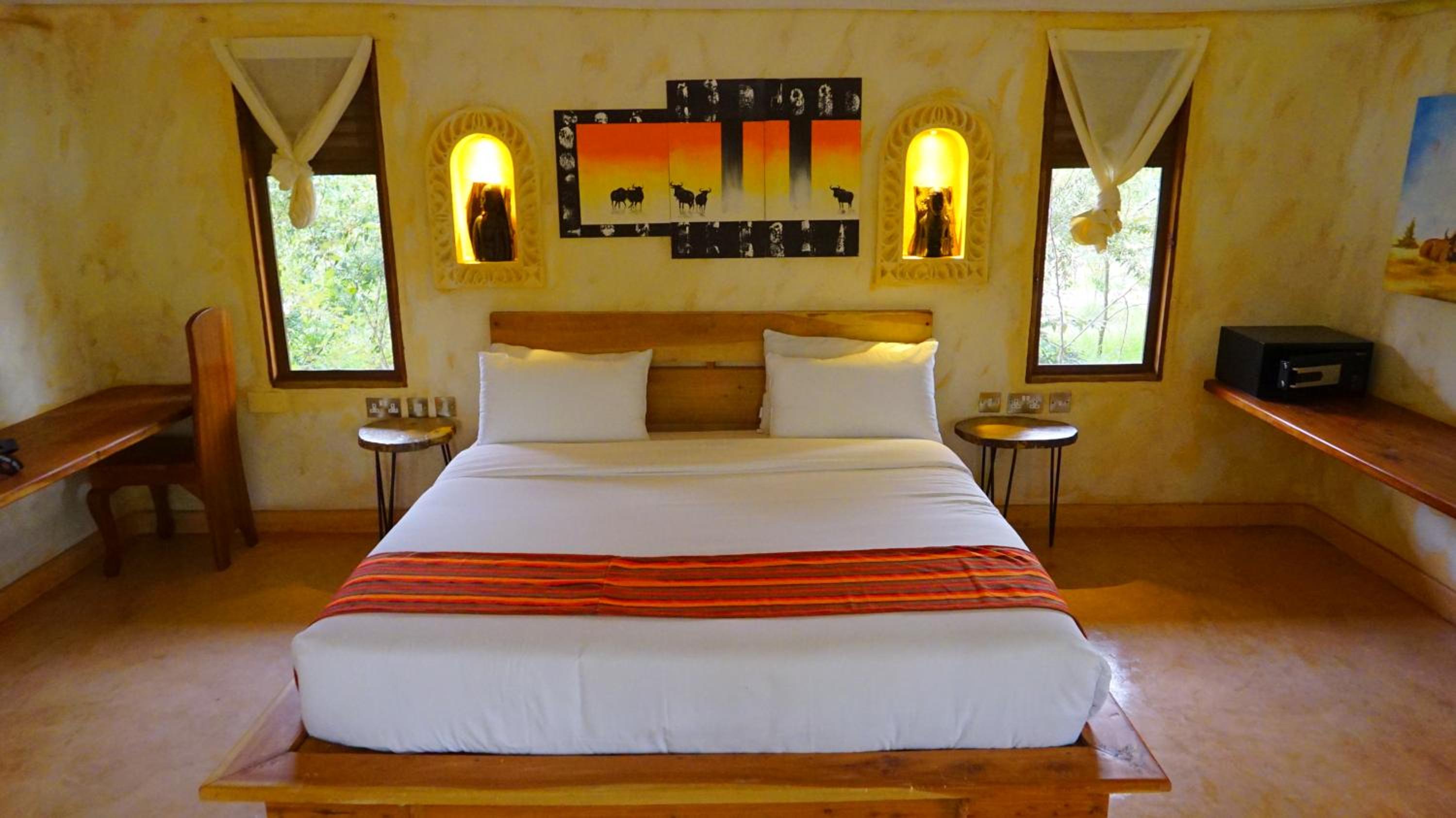 Luxury River View Cottage King Bed photo 1