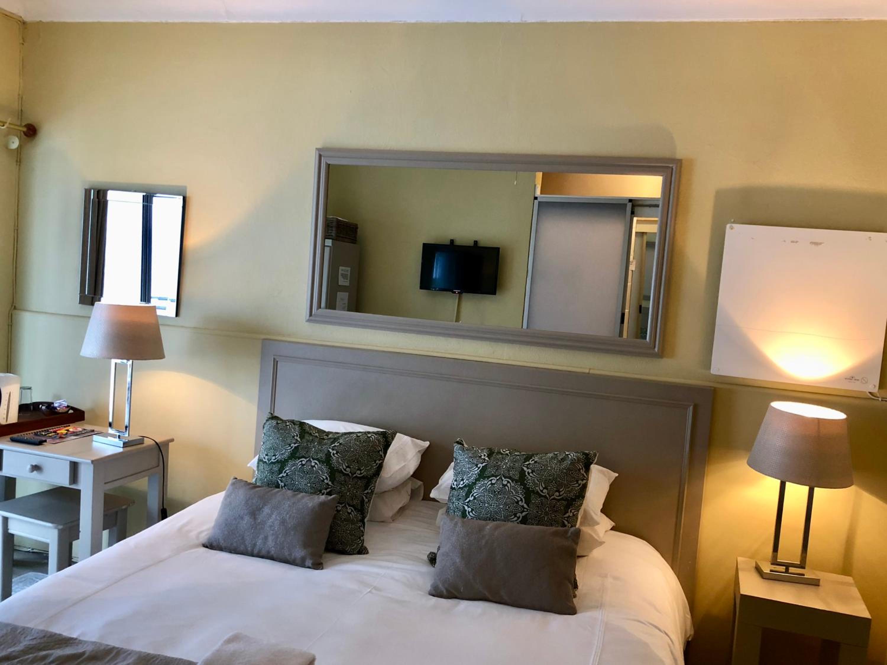 Standard Twin Room photo 3