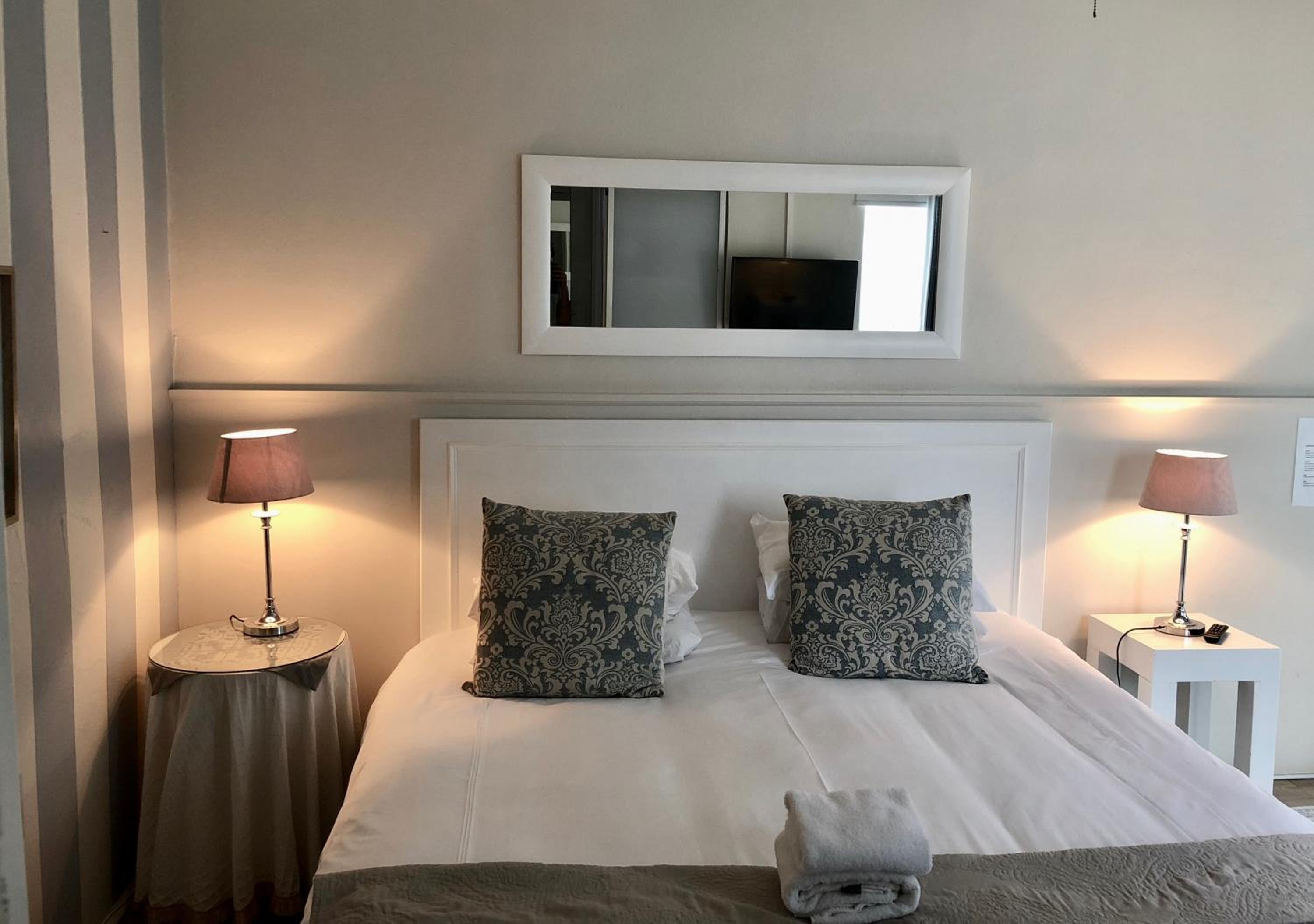 Standard Twin Room photo 2