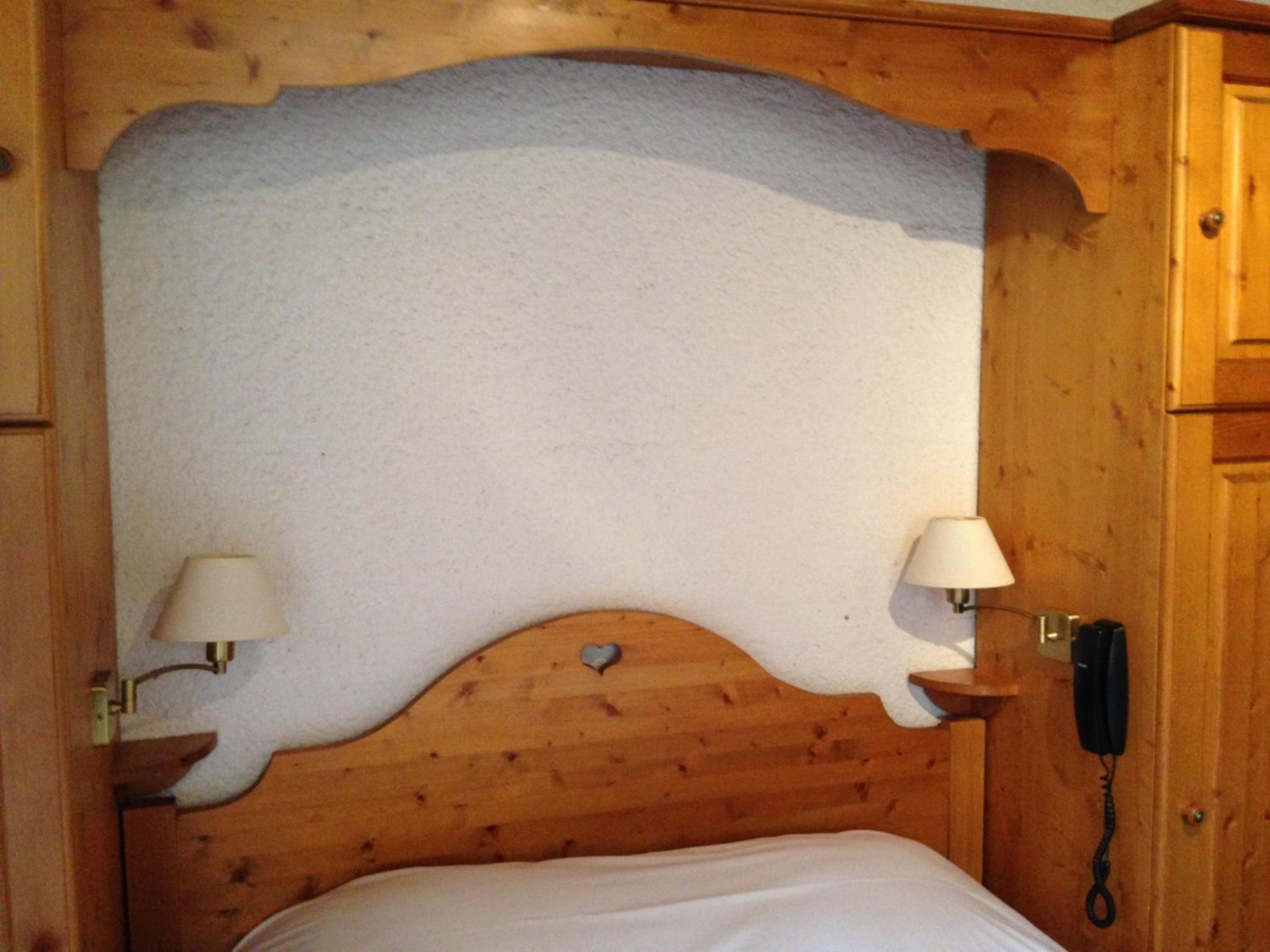 Standard Double Room - Forest Side - Photo 6