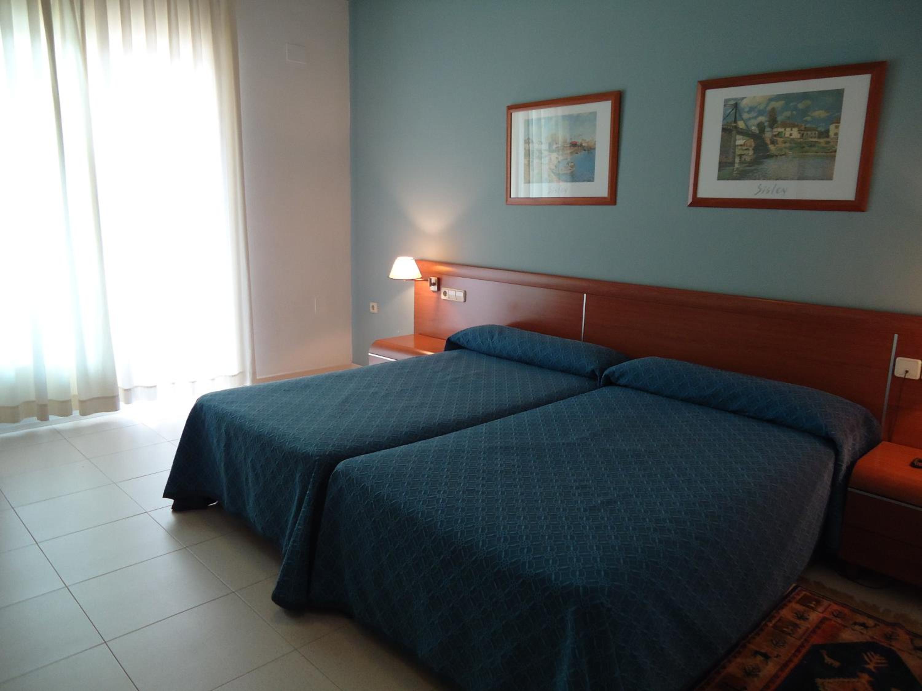 Double or Twin Room photo 3