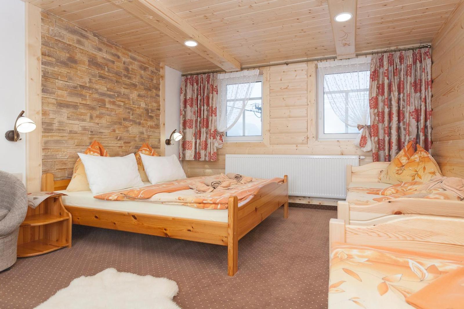 Deluxe Quadruple Room - Photo 5