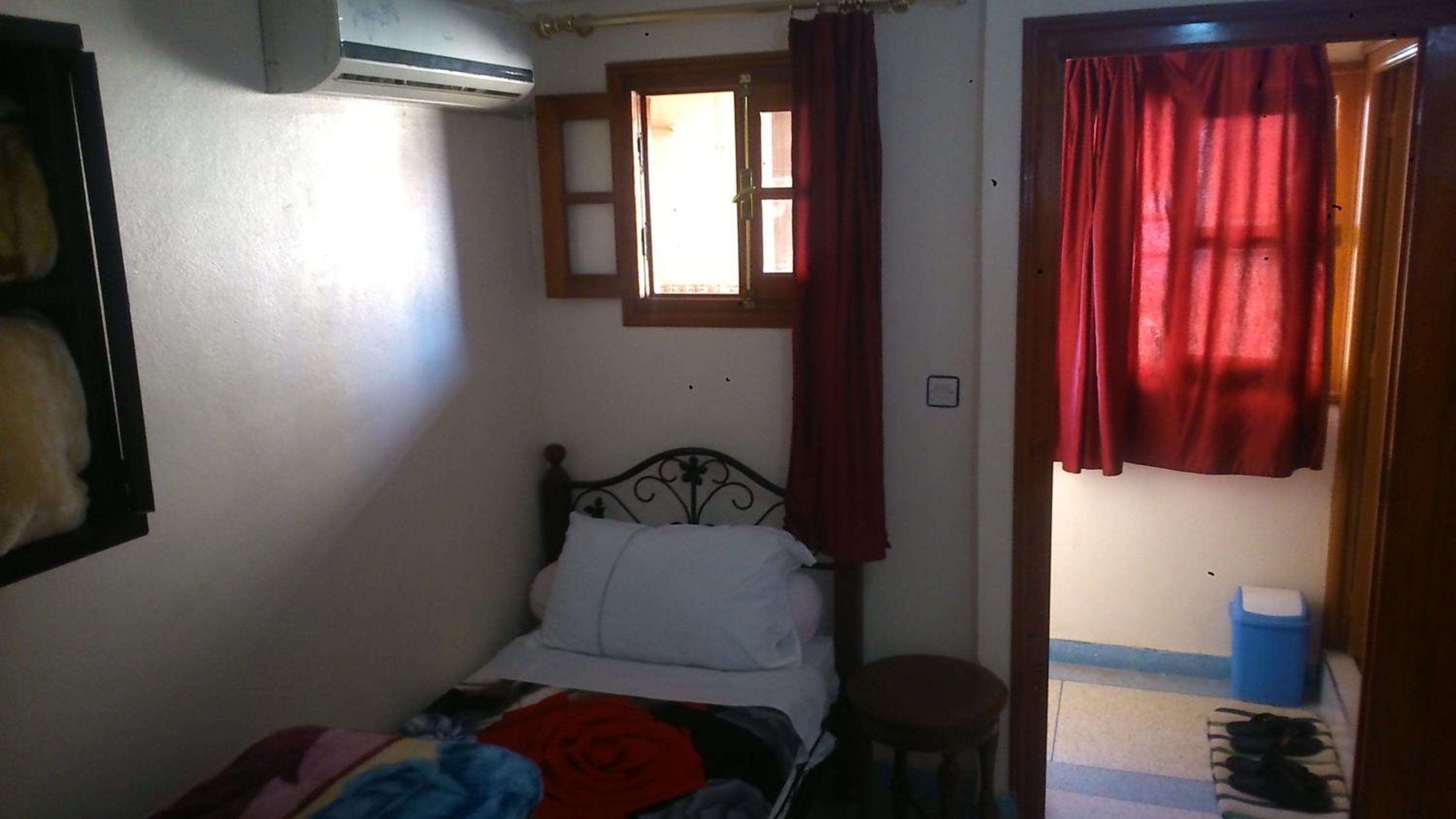 Triple Room with Bath photo 1