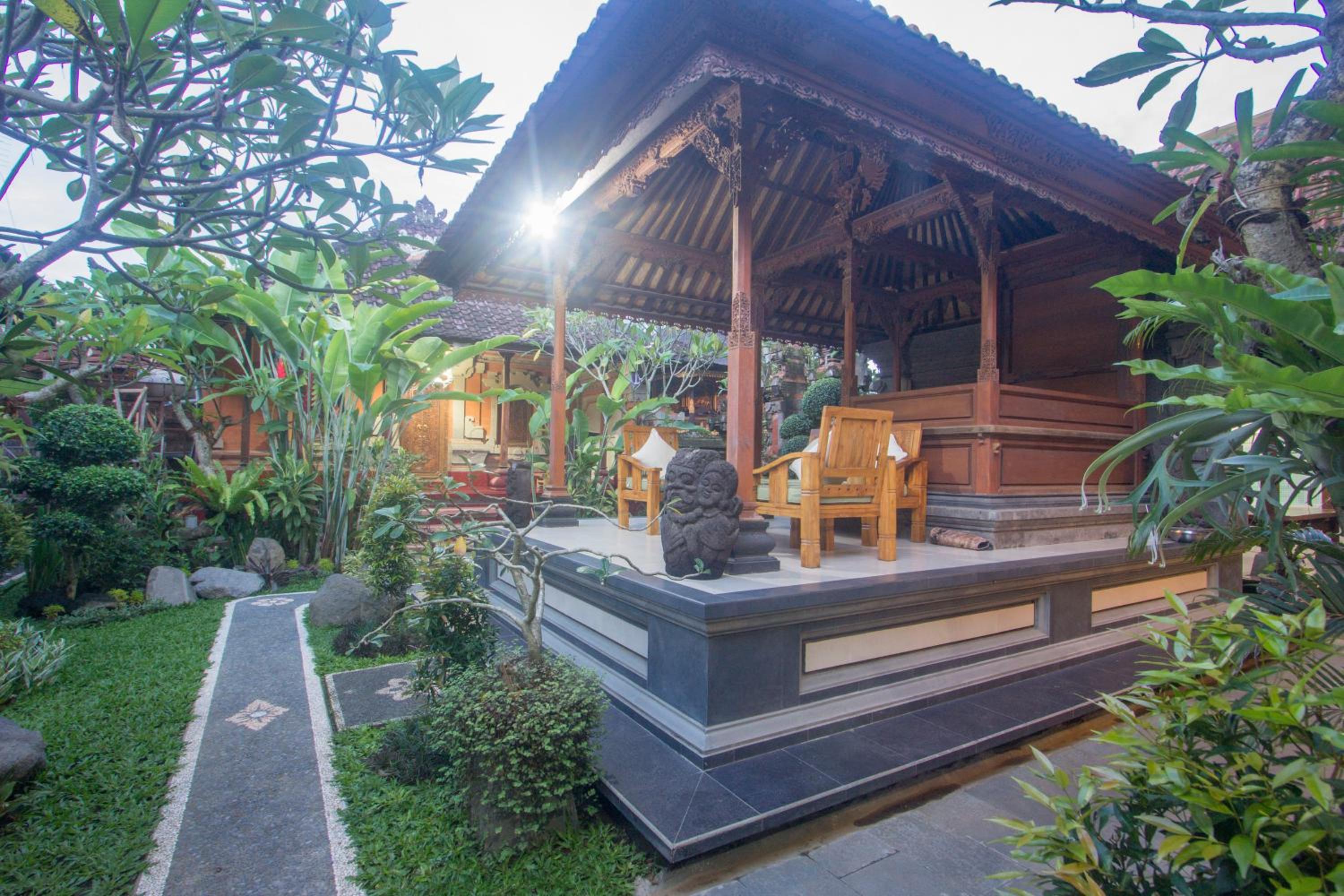Standard Double Room - Photo 27
