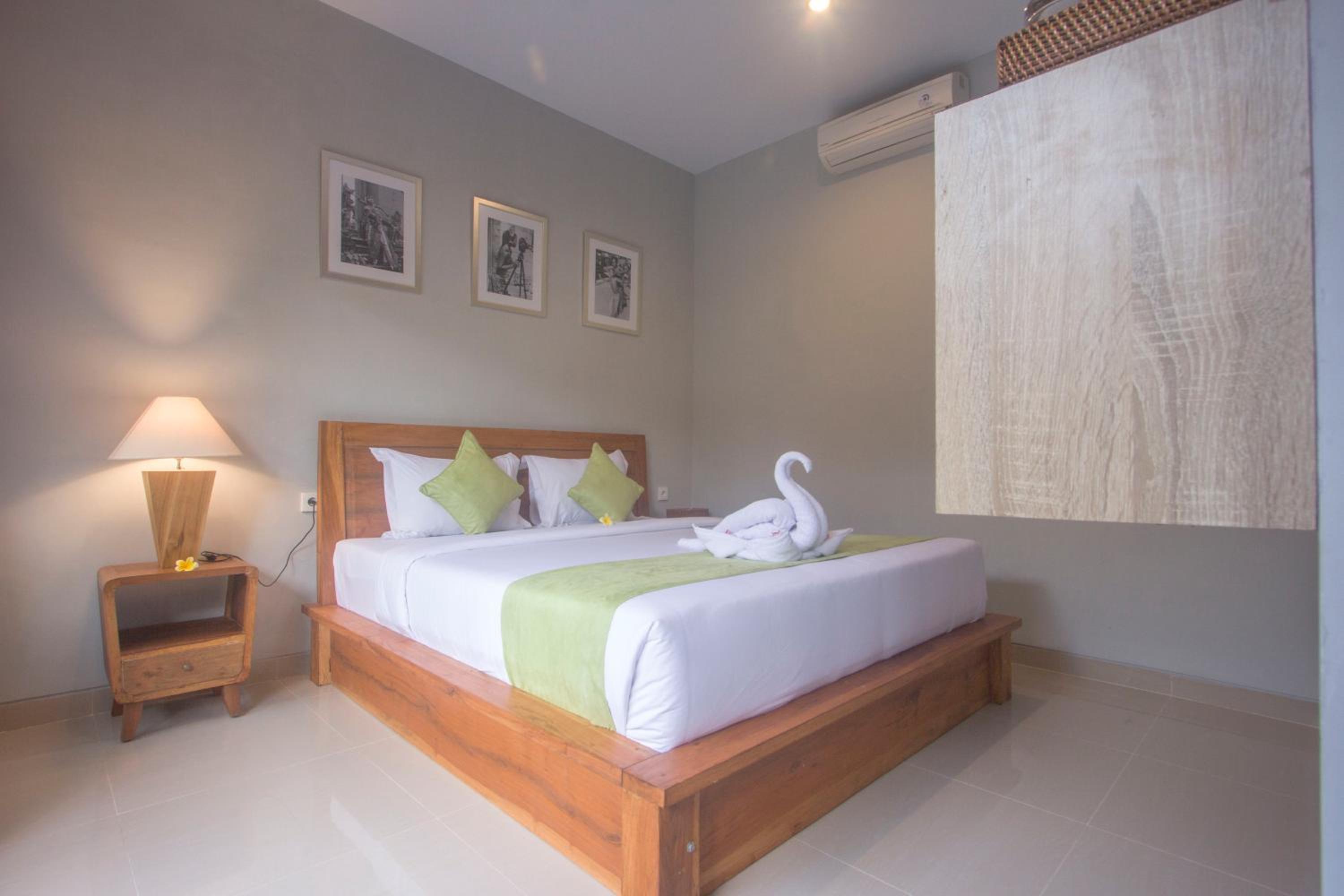 Standard Double Room - Photo 26