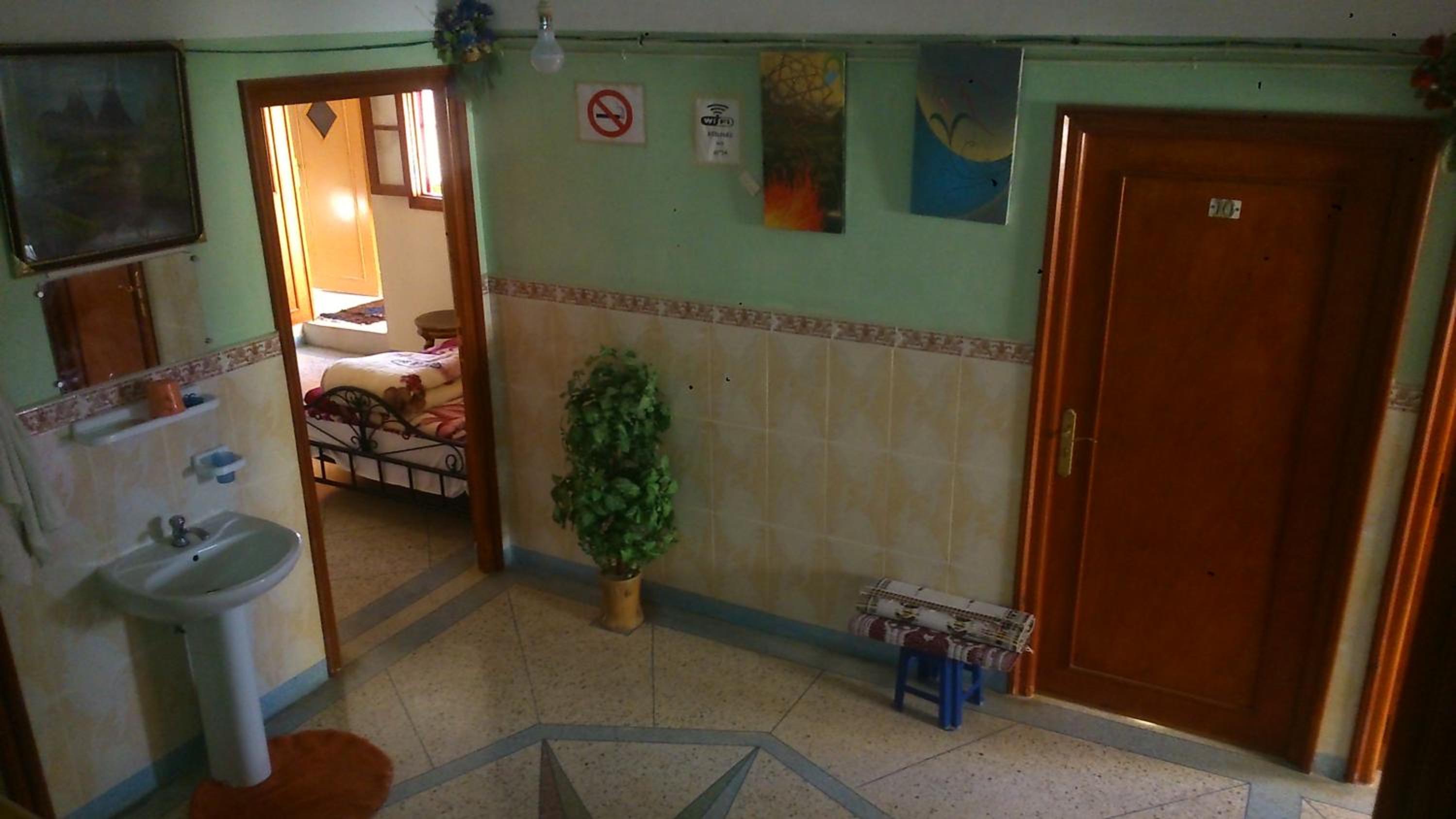 Triple Room with Private Bathroom photo 1