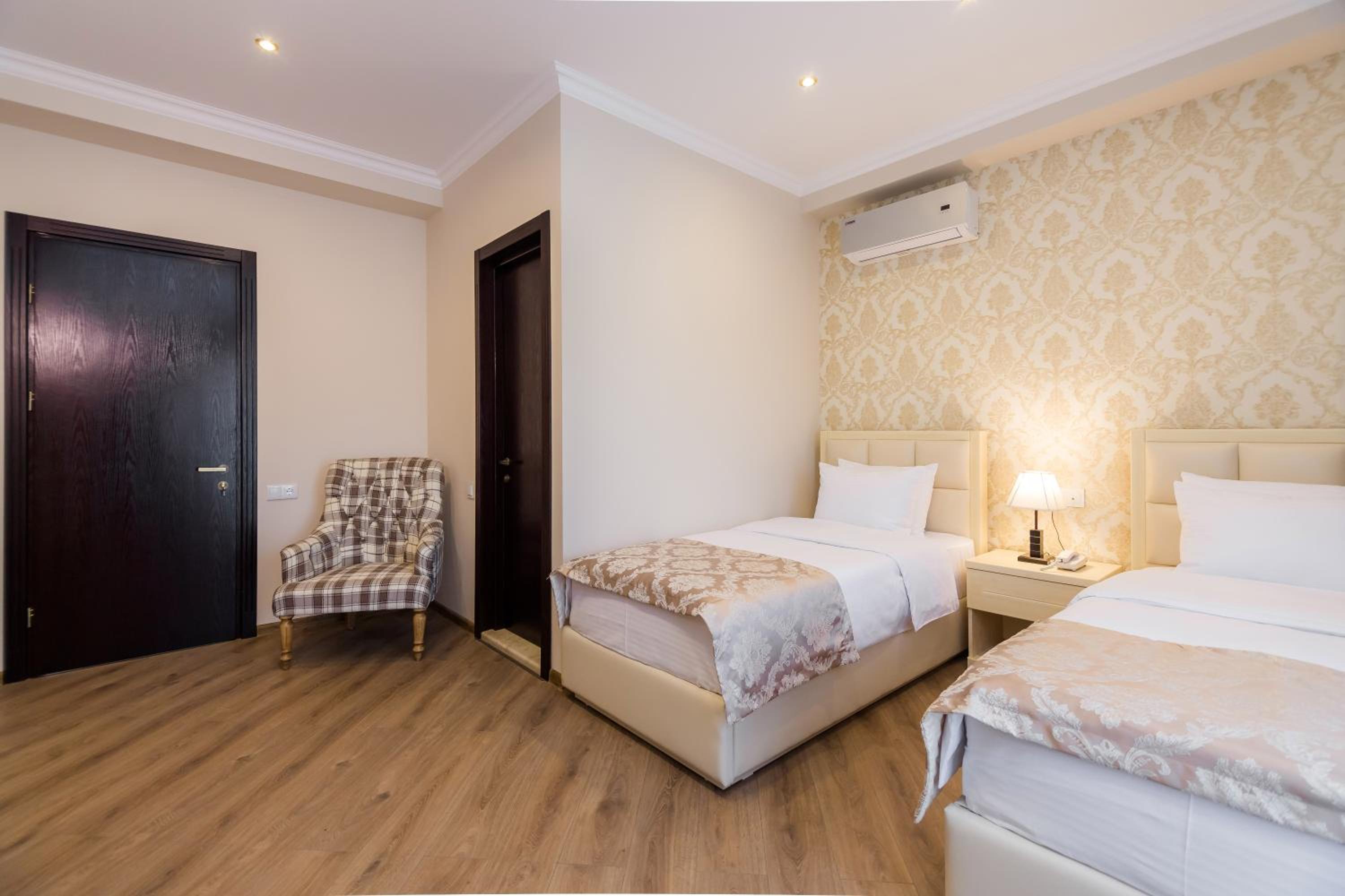 Twin Room photo 1