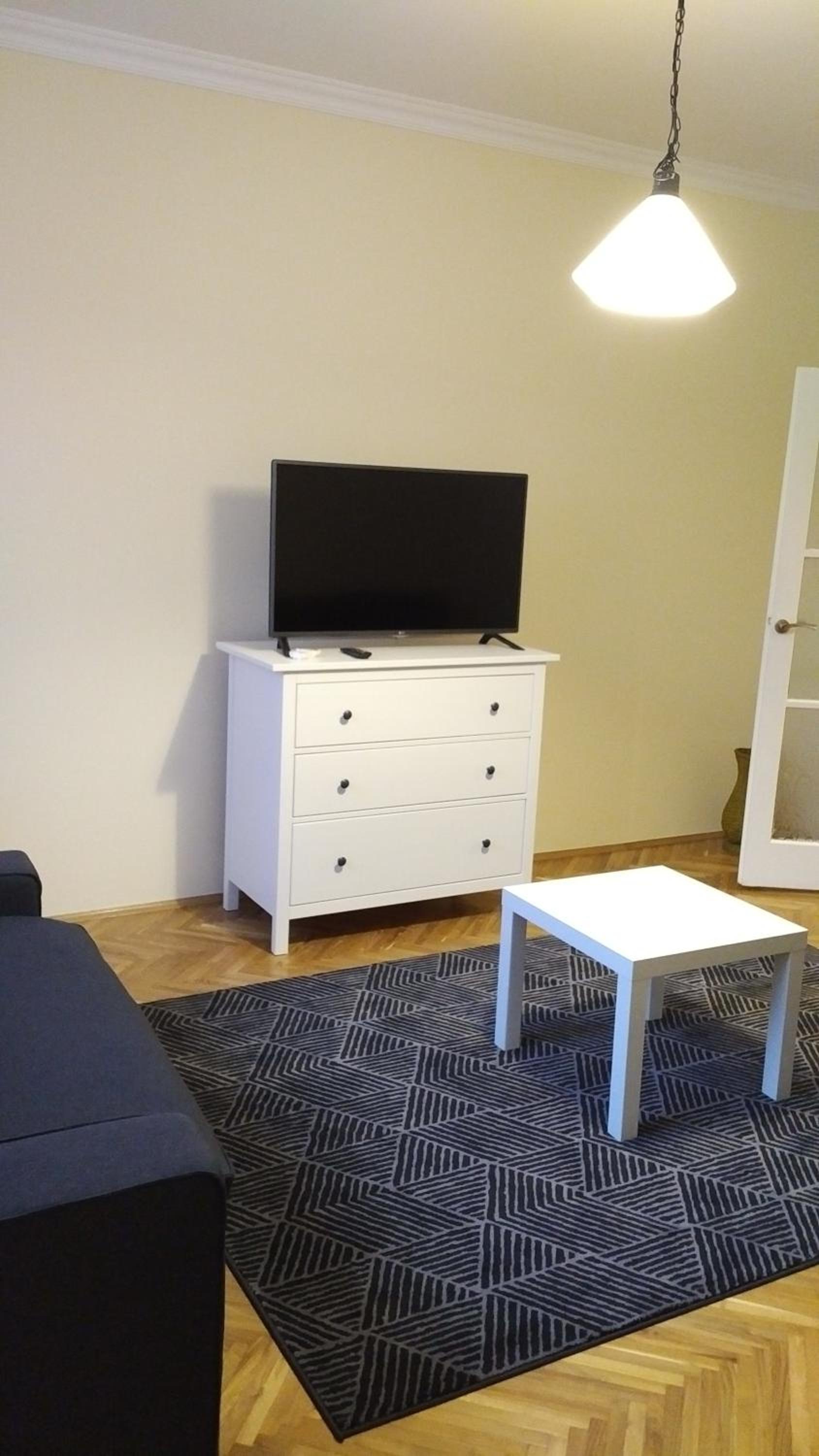 Two-Bedroom Apartment - Photo 14