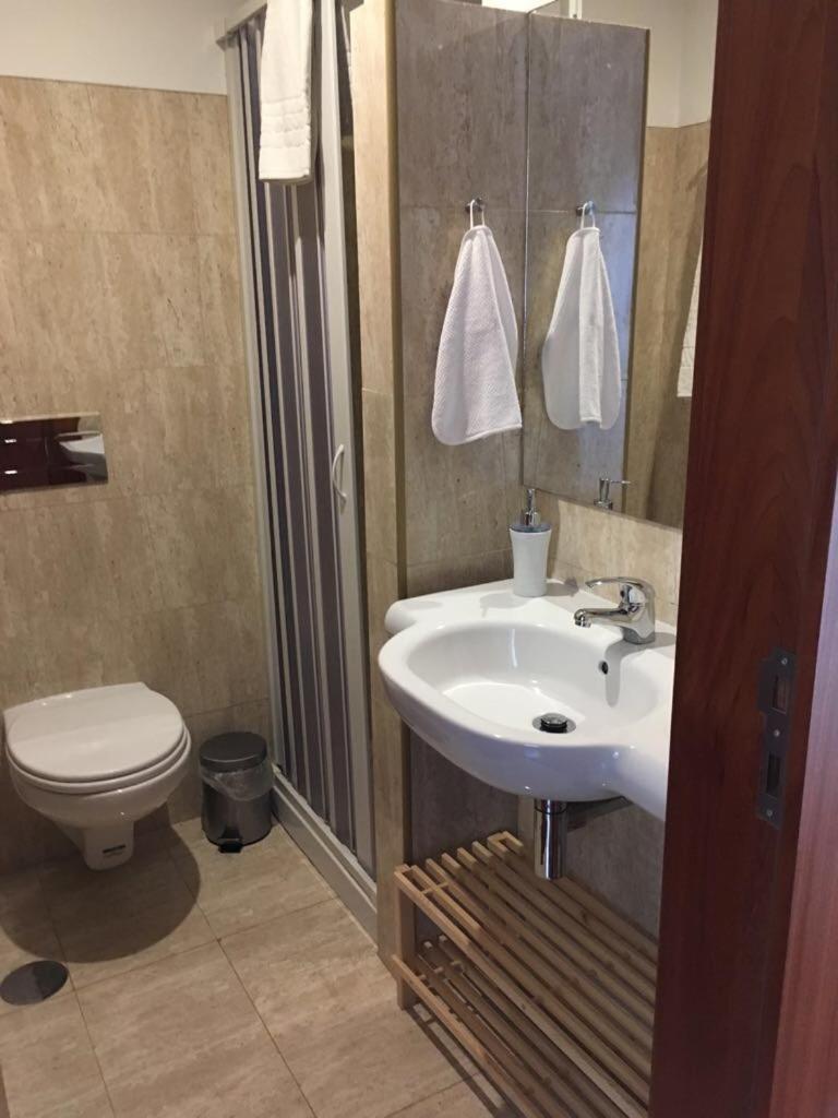 Suite with River View - Photo 12