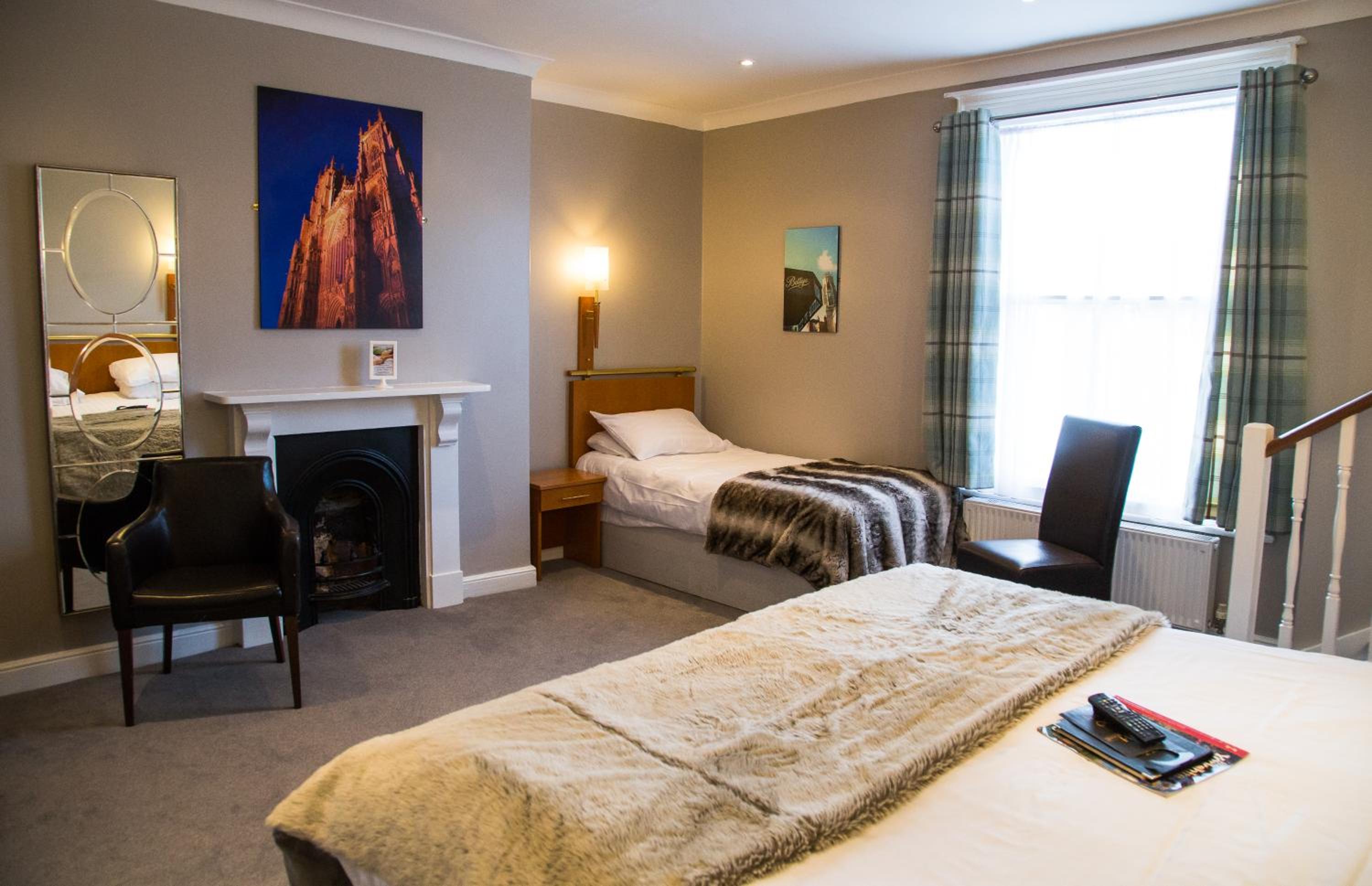 Triple Room - Photo 2
