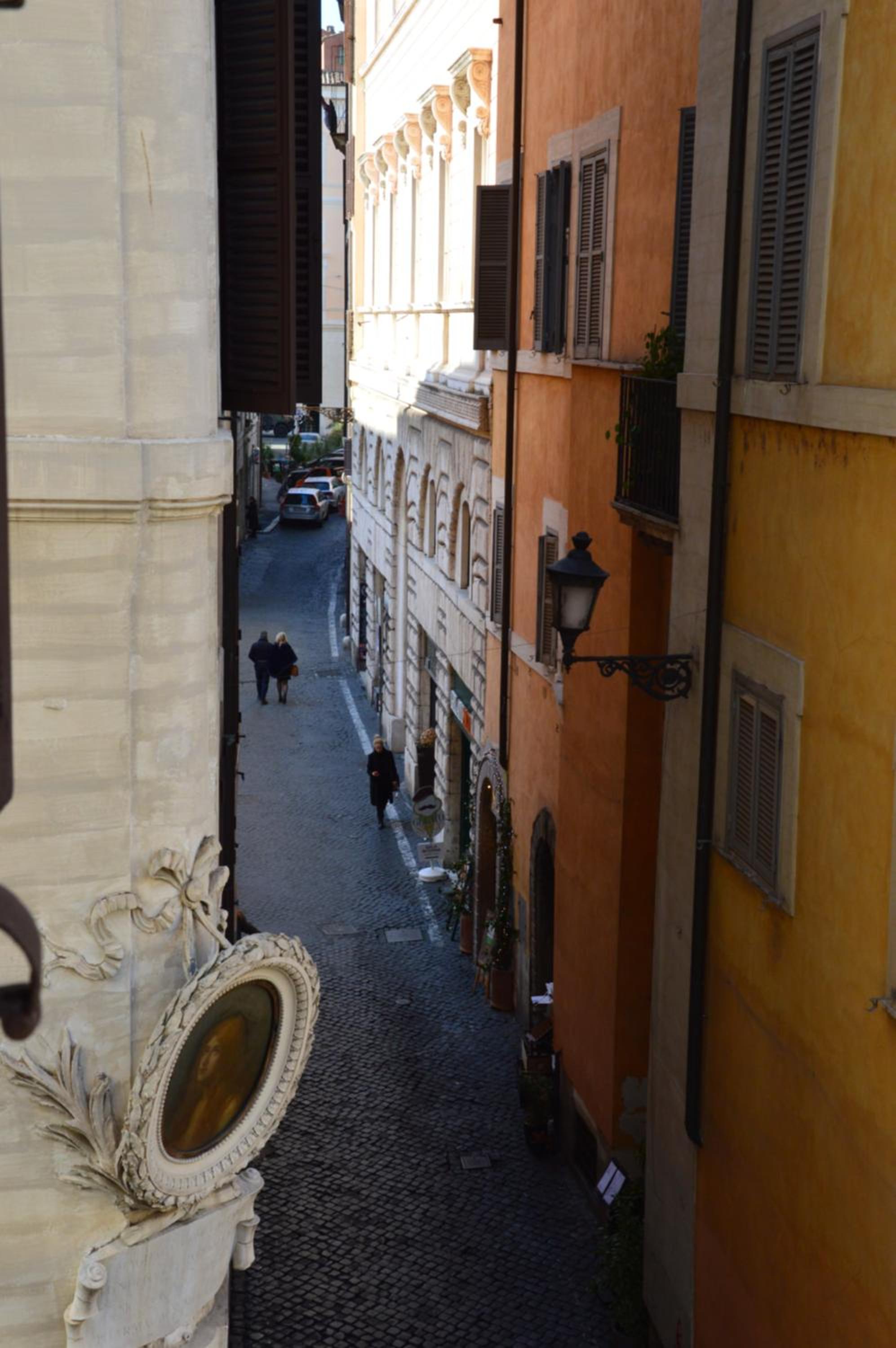  One-Bedroom Apartment - Separate Building - Piazza della Maddalena 2 photo 2