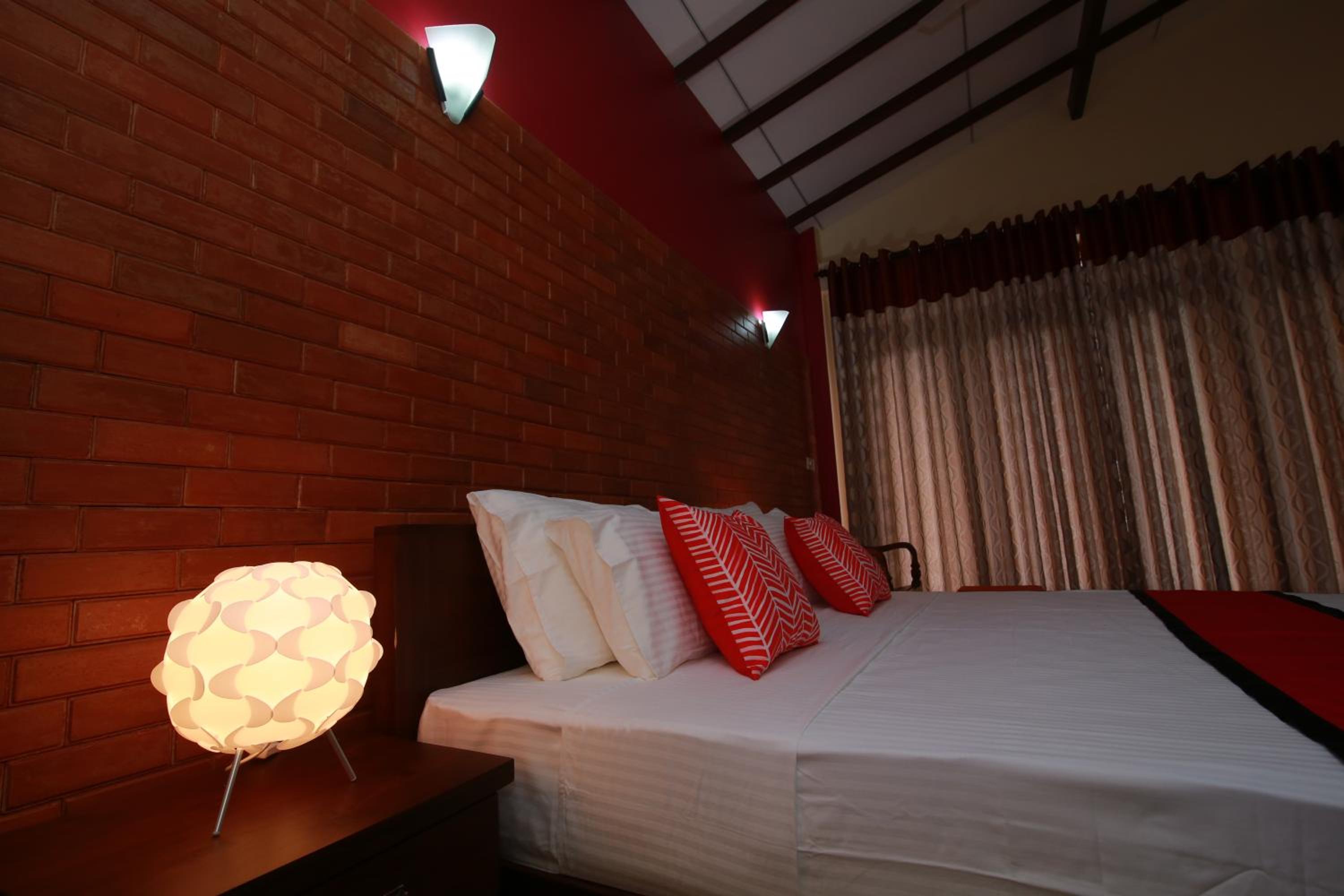 Double Room with Balcony photo 1