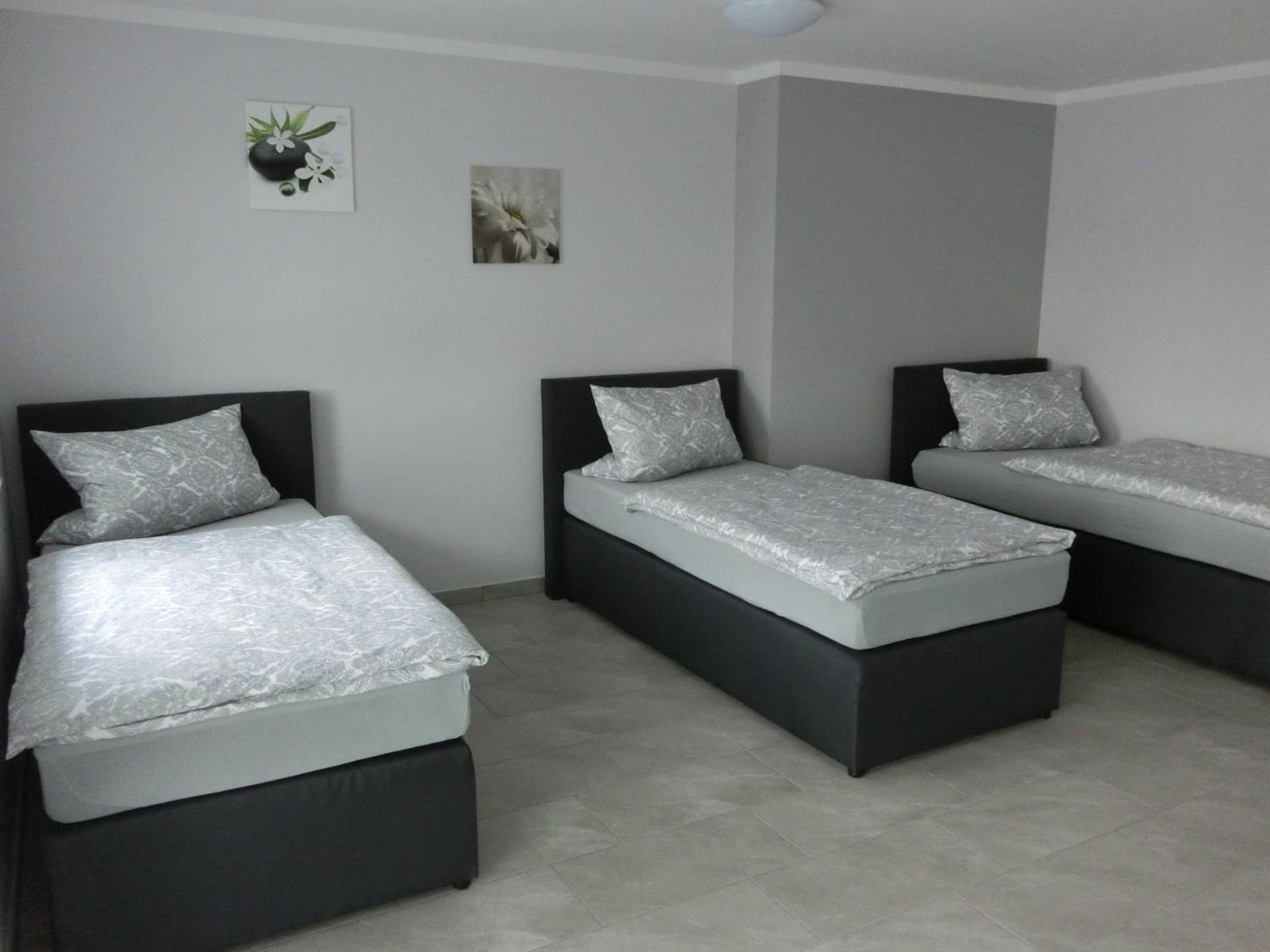 Triple Room with Shared Bathroom