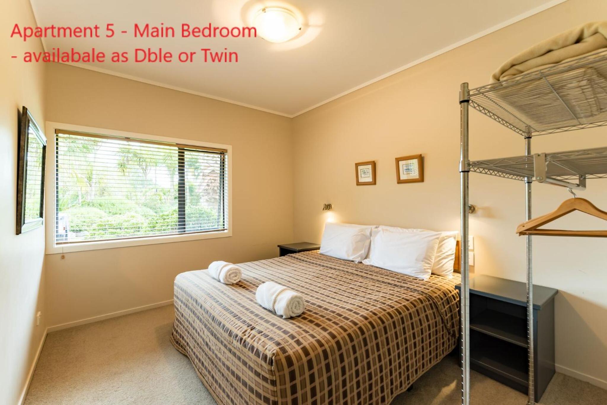 Three-Bedroom Apartment - Photo 11