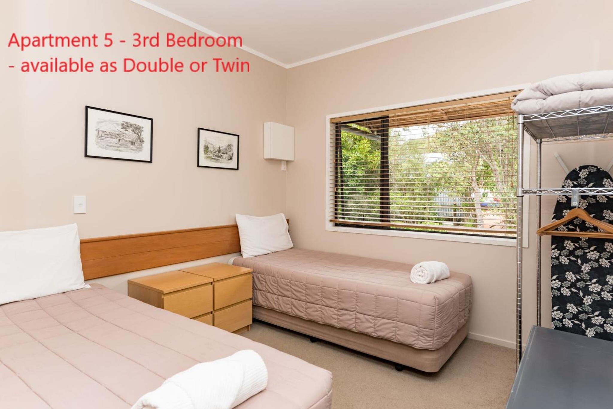 Three-Bedroom Apartment - Photo 6