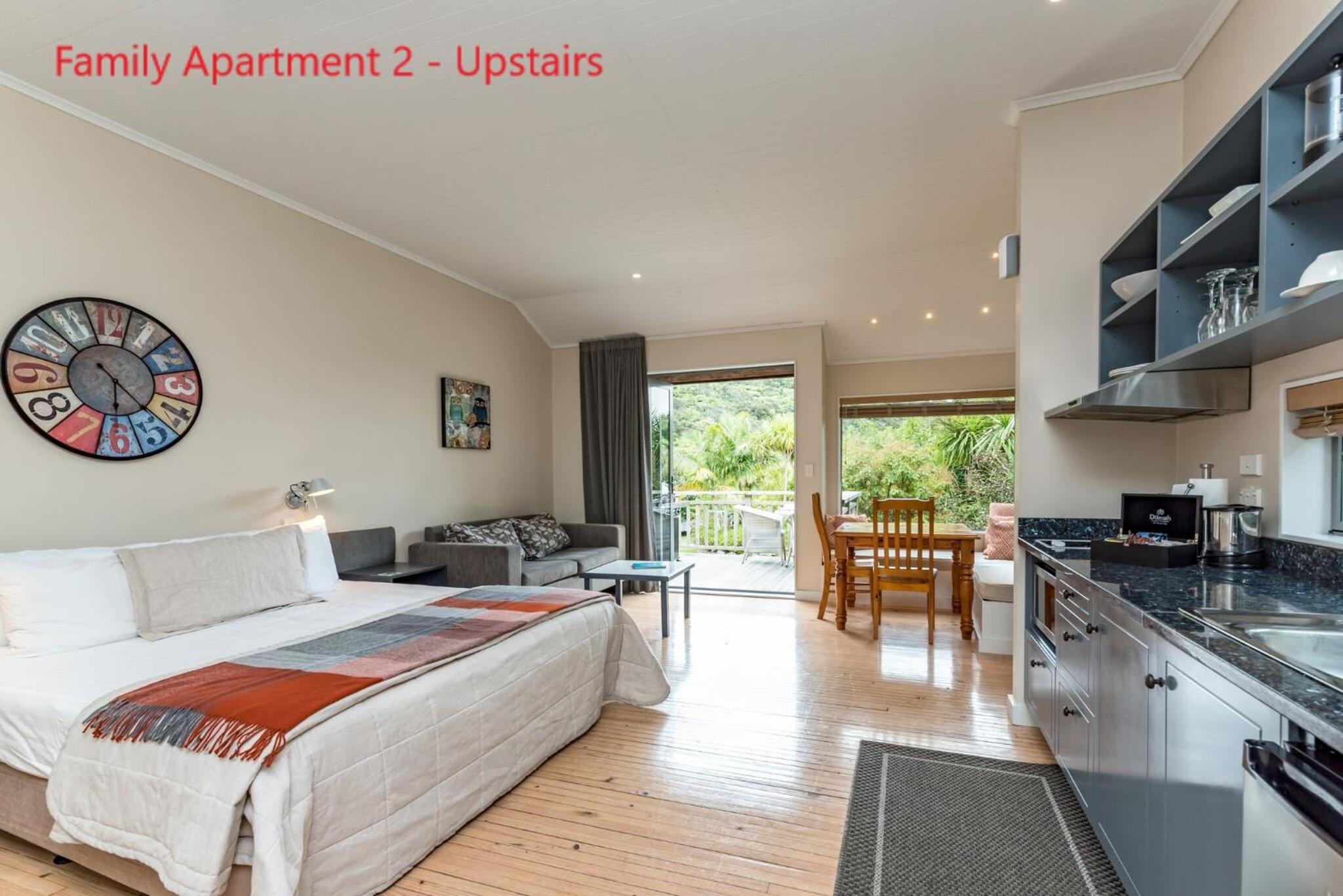 Family Apartment photo 1
