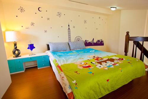 Quadruple Room with Mountain View photo 3