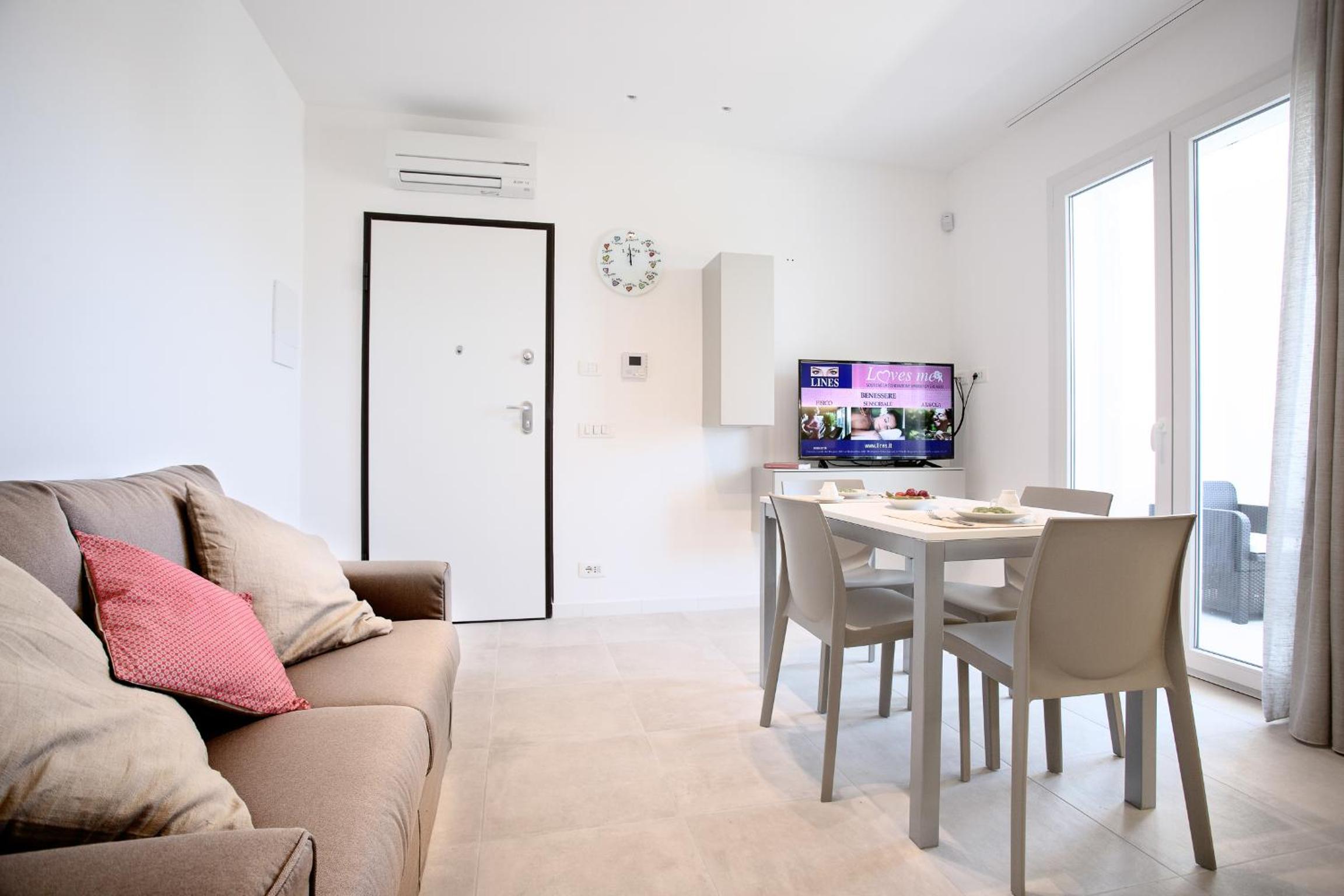 Apartment photo 1
