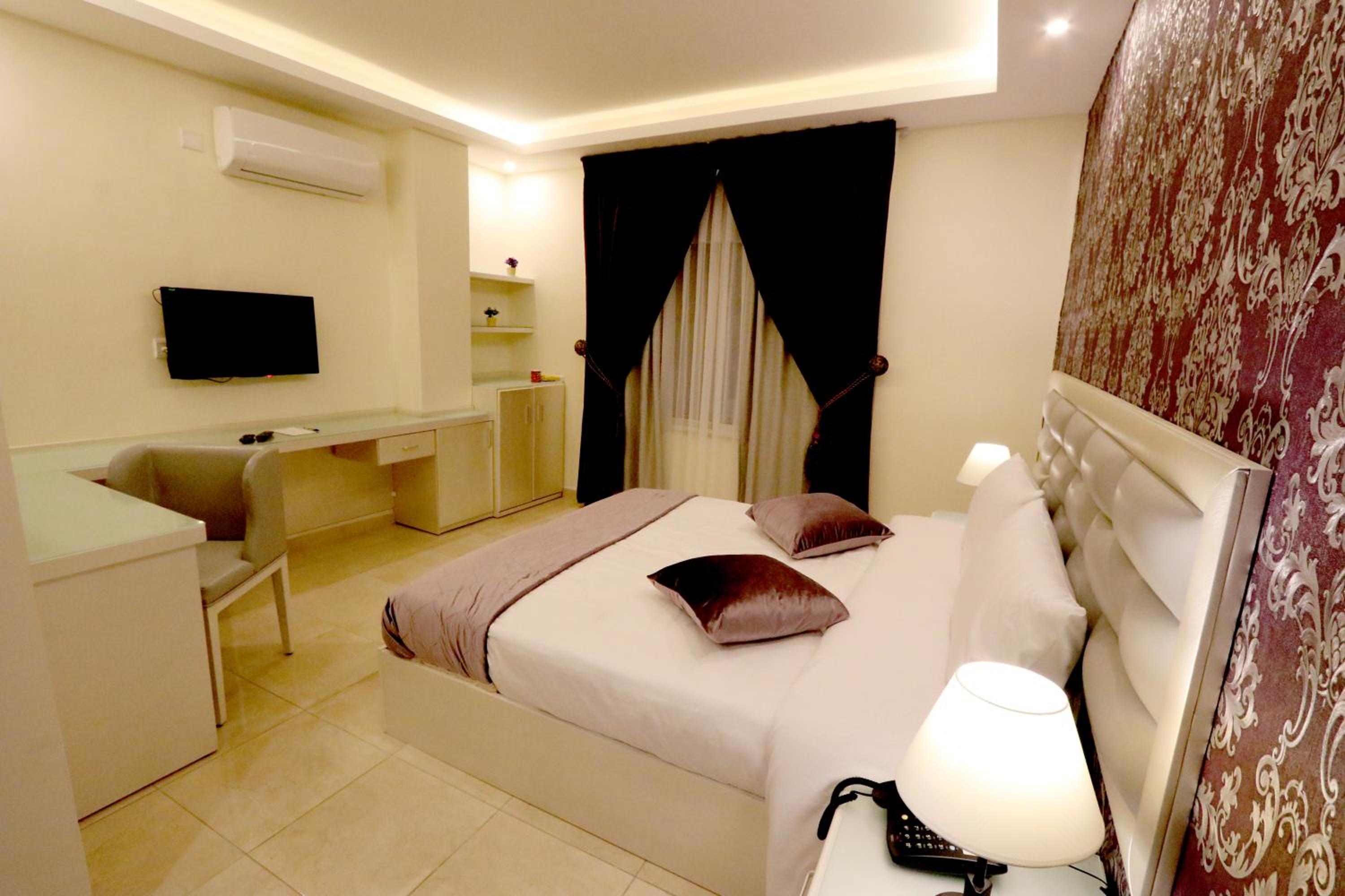 Deluxe Double Room - Photo 2