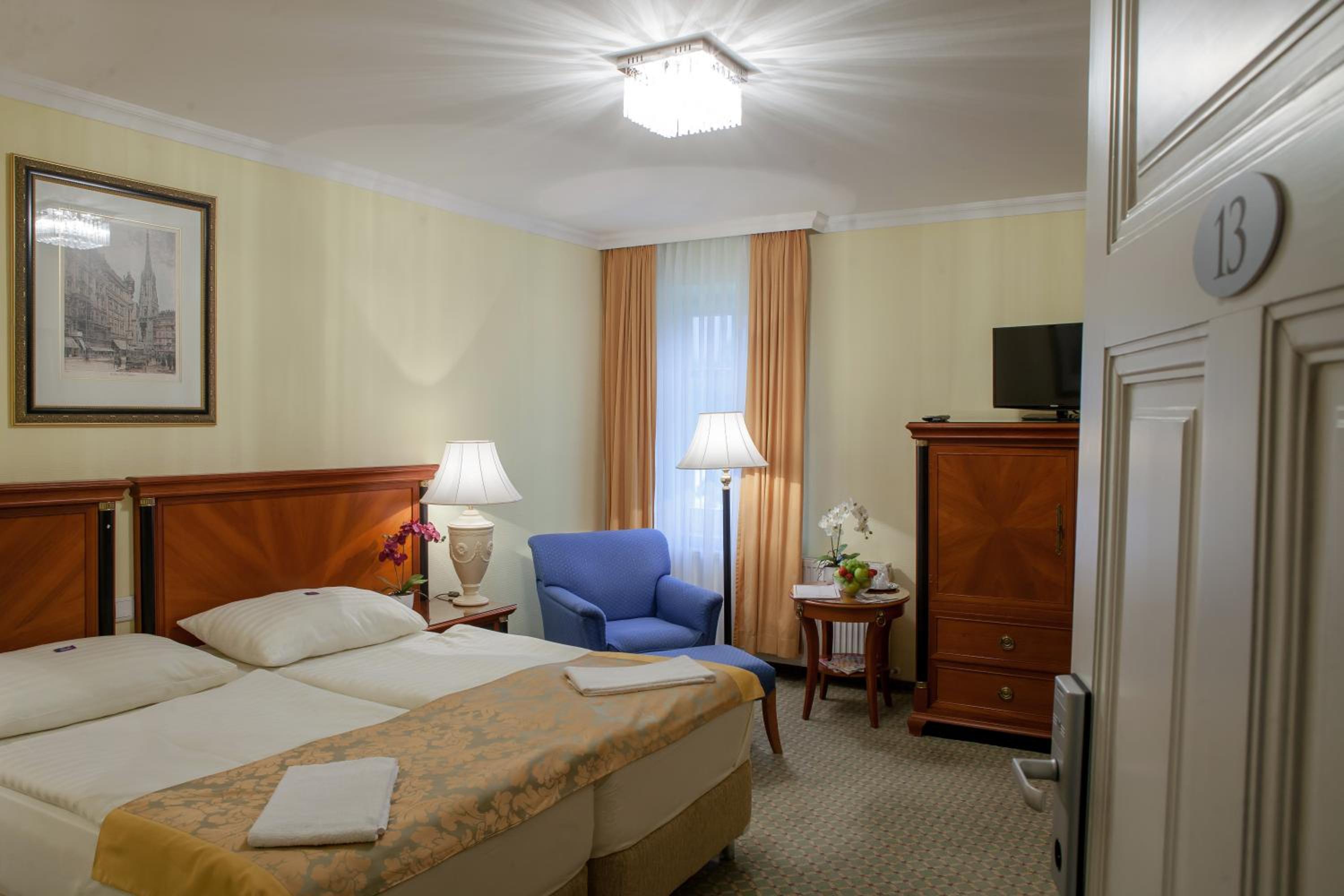Double Room photo 1