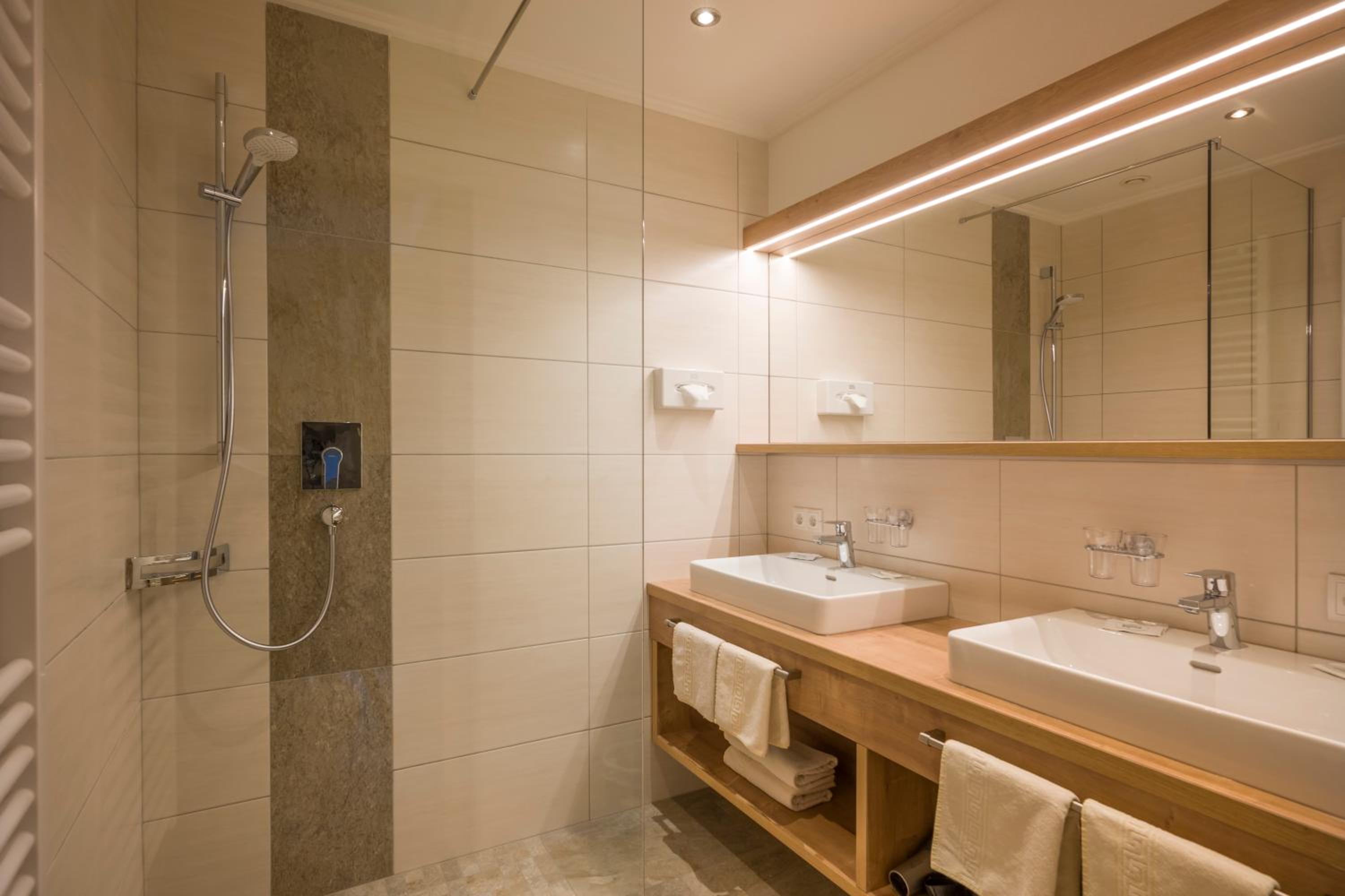 Suite photo 2