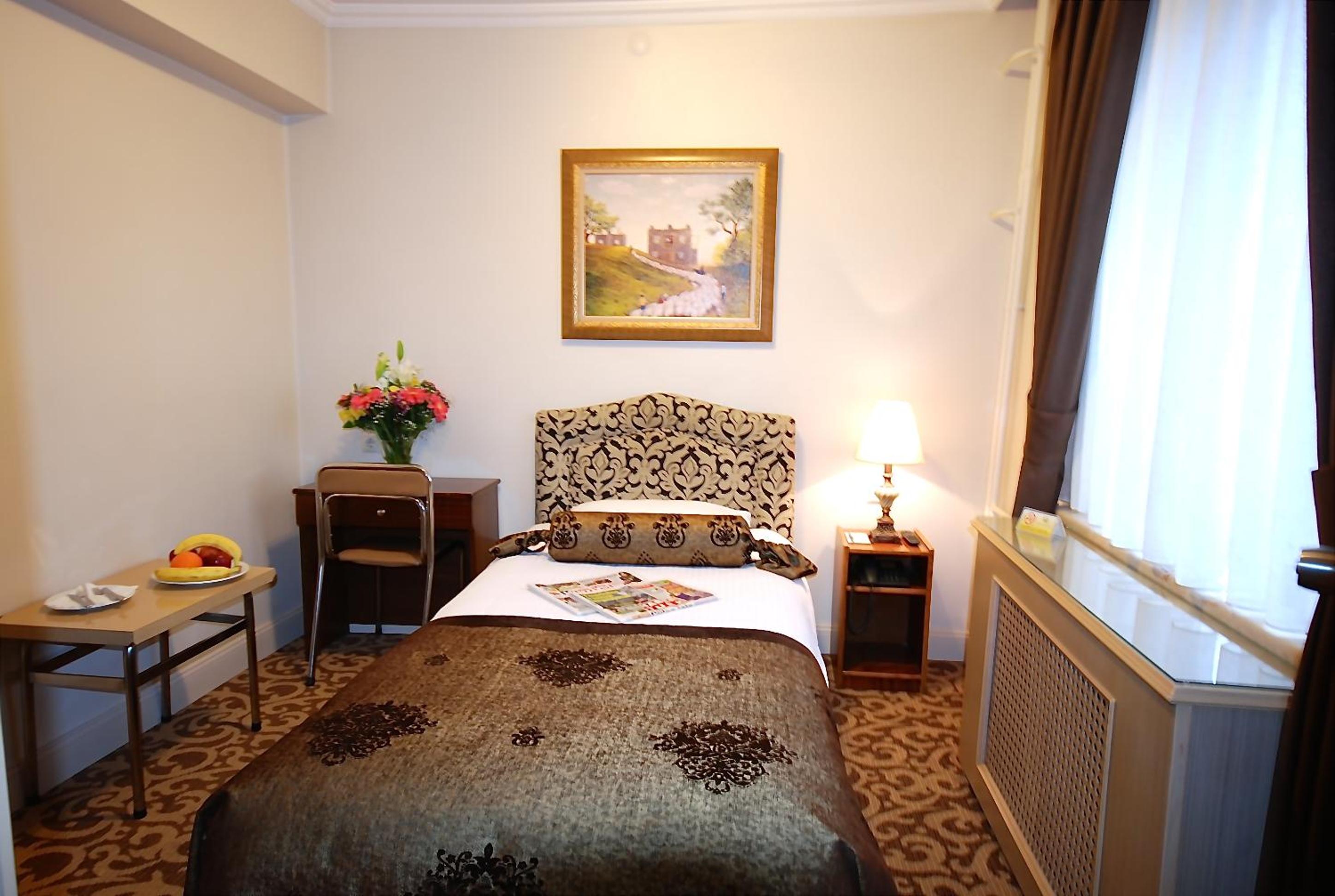 Single Room photo 3