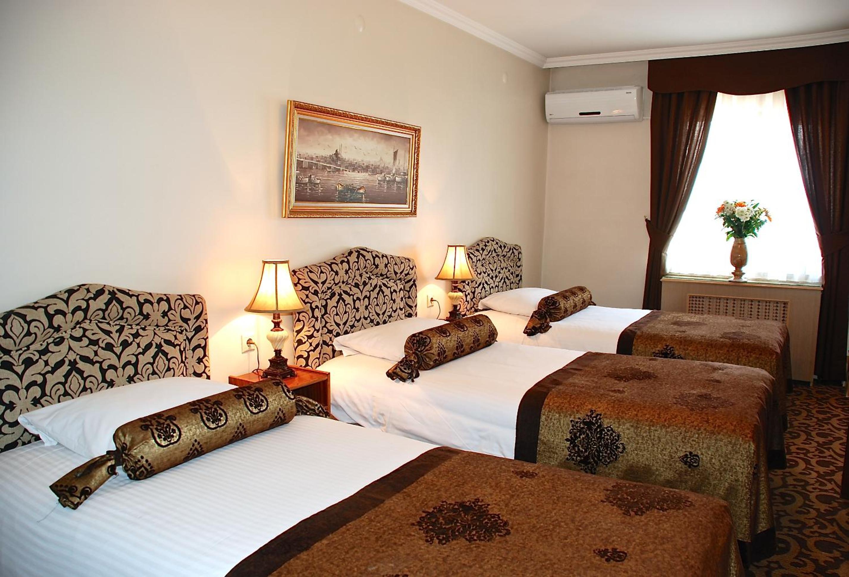 Triple Room - Photo 1