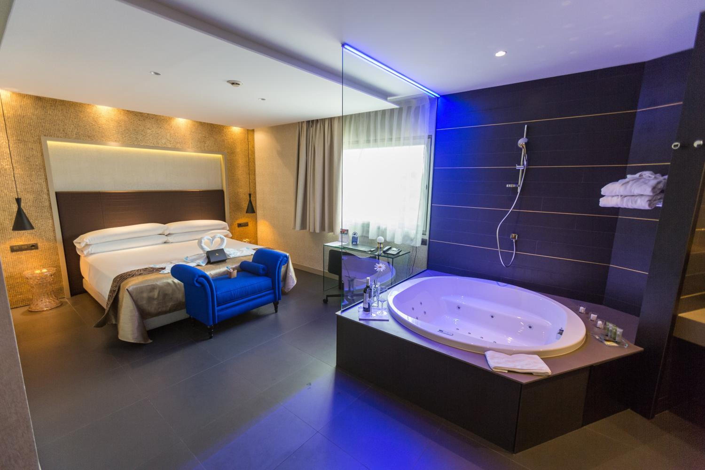 Suite Familiar con Jacuzzi Xarel.lo