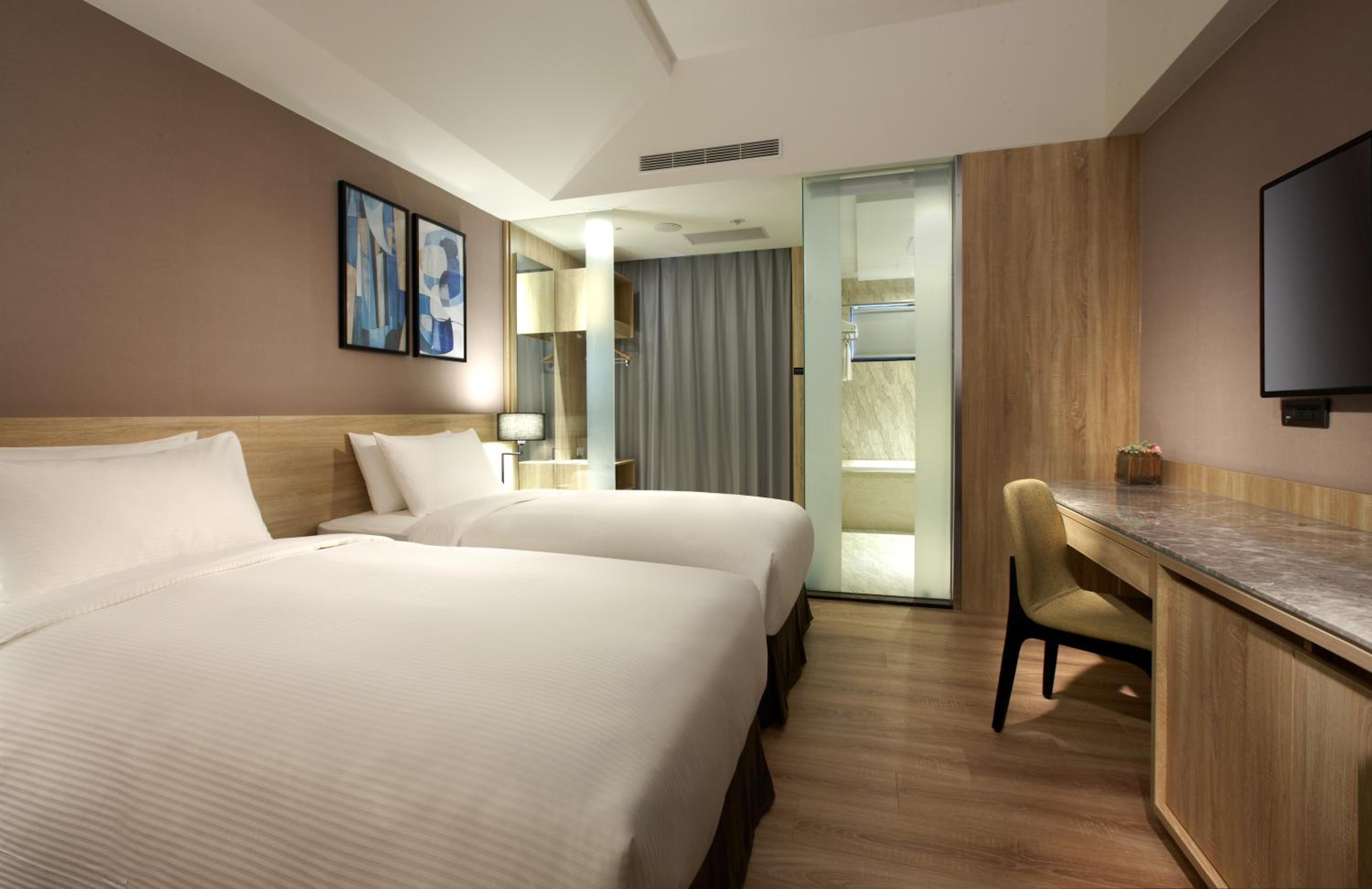 Twin Room with Balcony photo 1