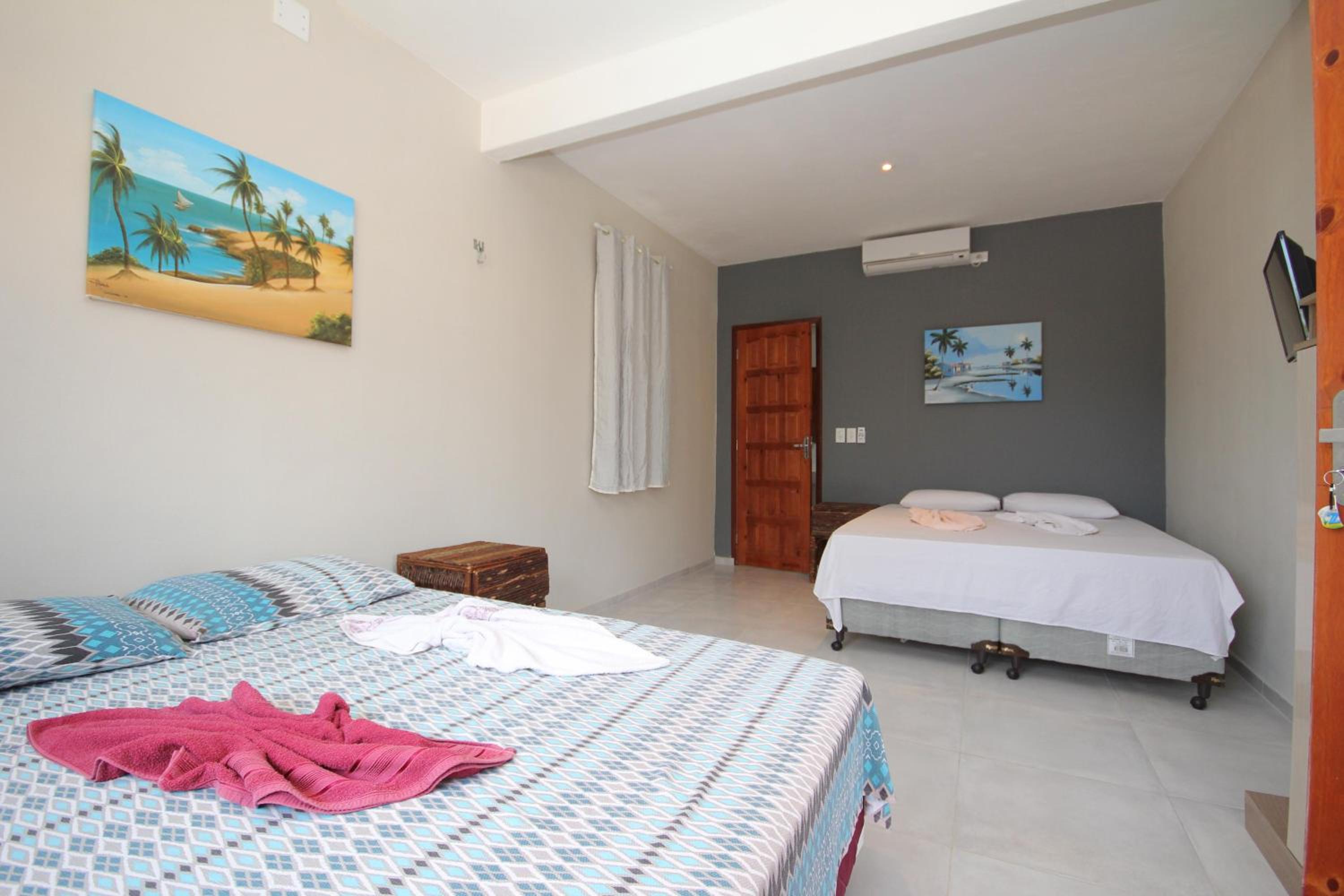 Queen Room photo 1