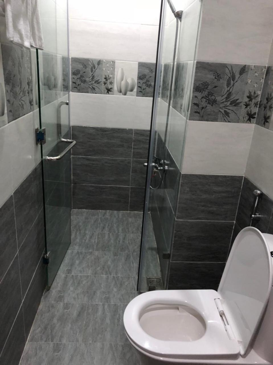 Large Single Room photo 2