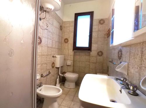 Two-Bedroom Villa - Photo 15