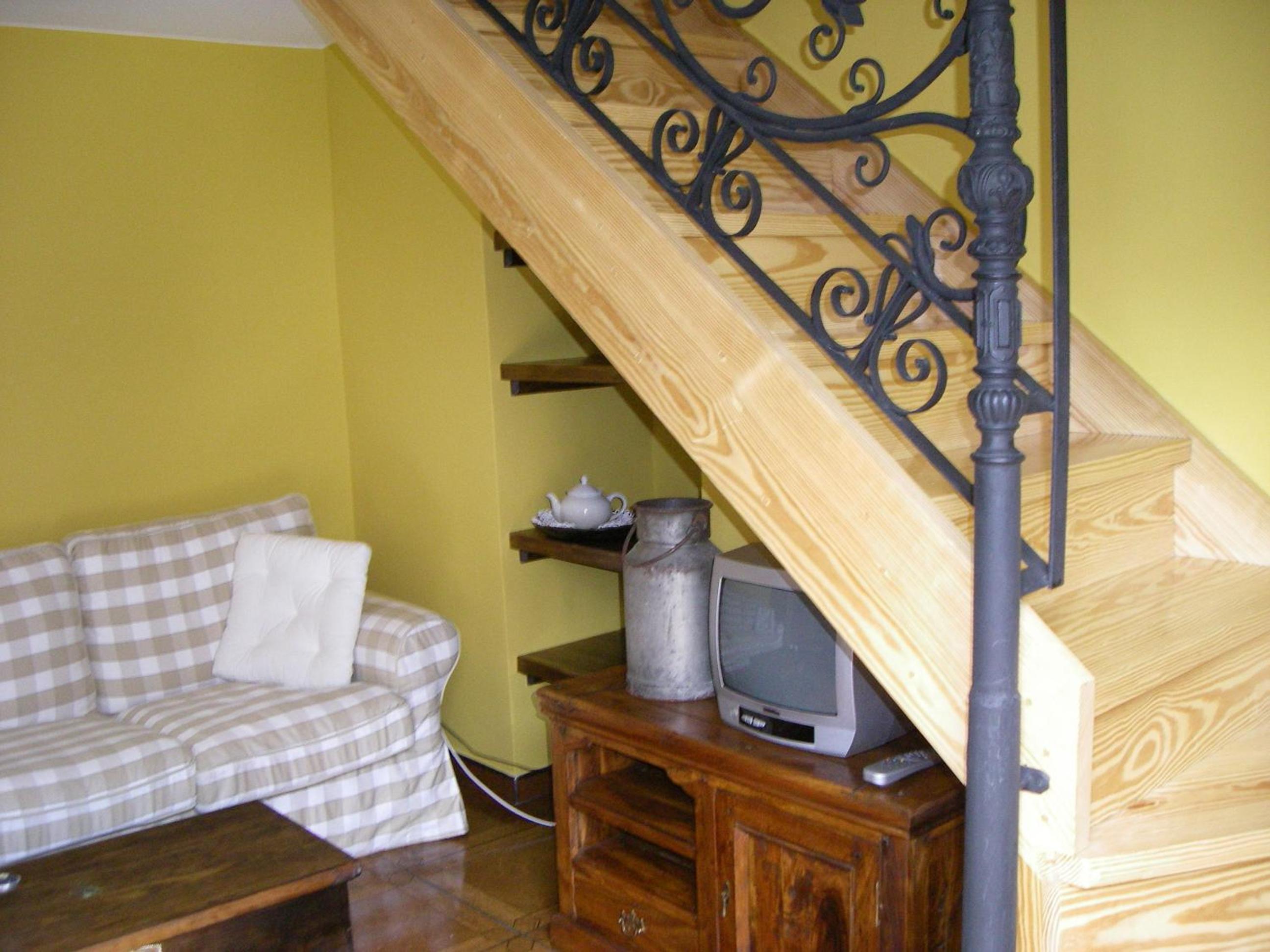 One-Bedroom Apartment - Photo 10