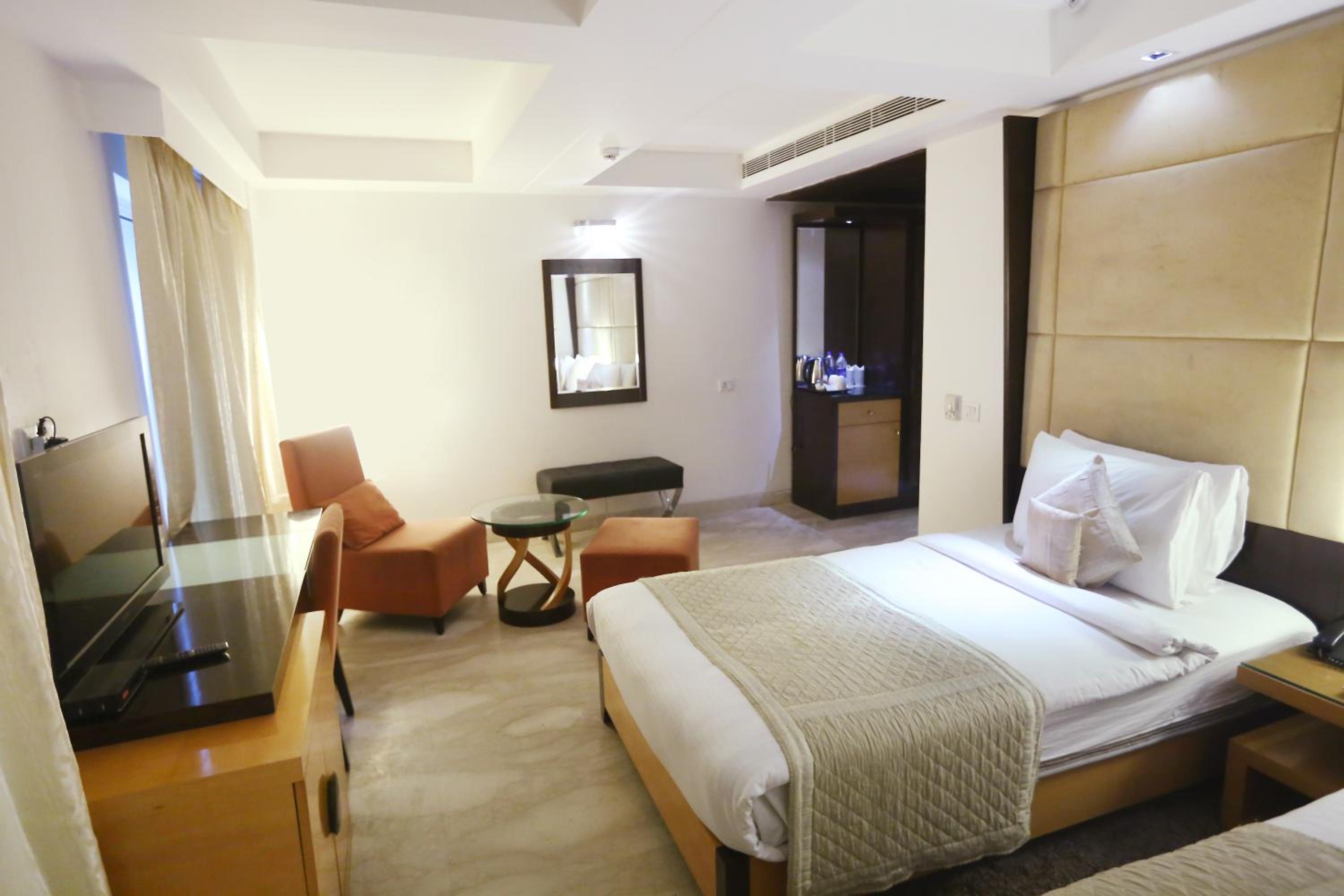 Deluxe Twin Room - Photo 5