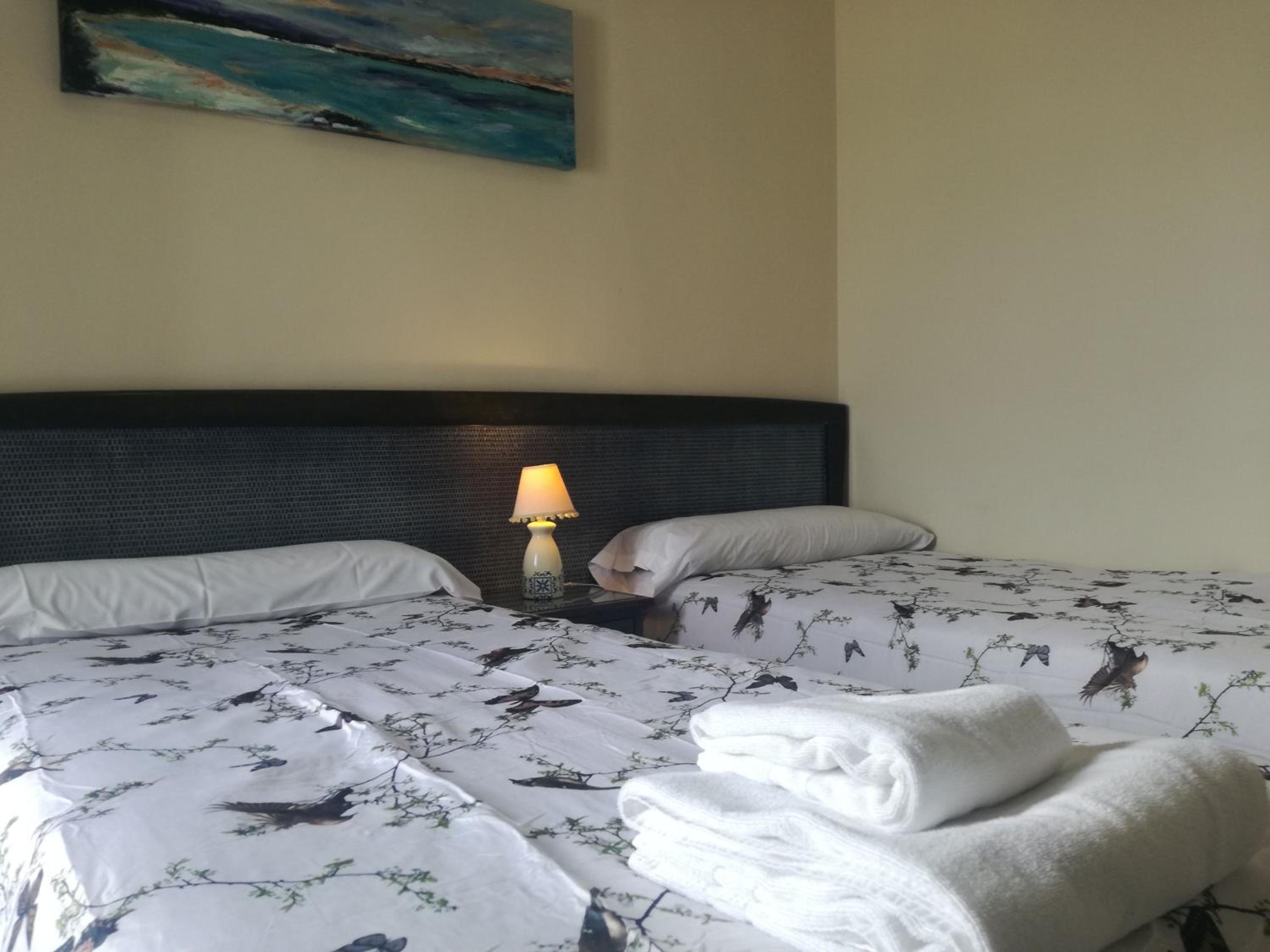 One-Bedroom Apartment - Photo 5