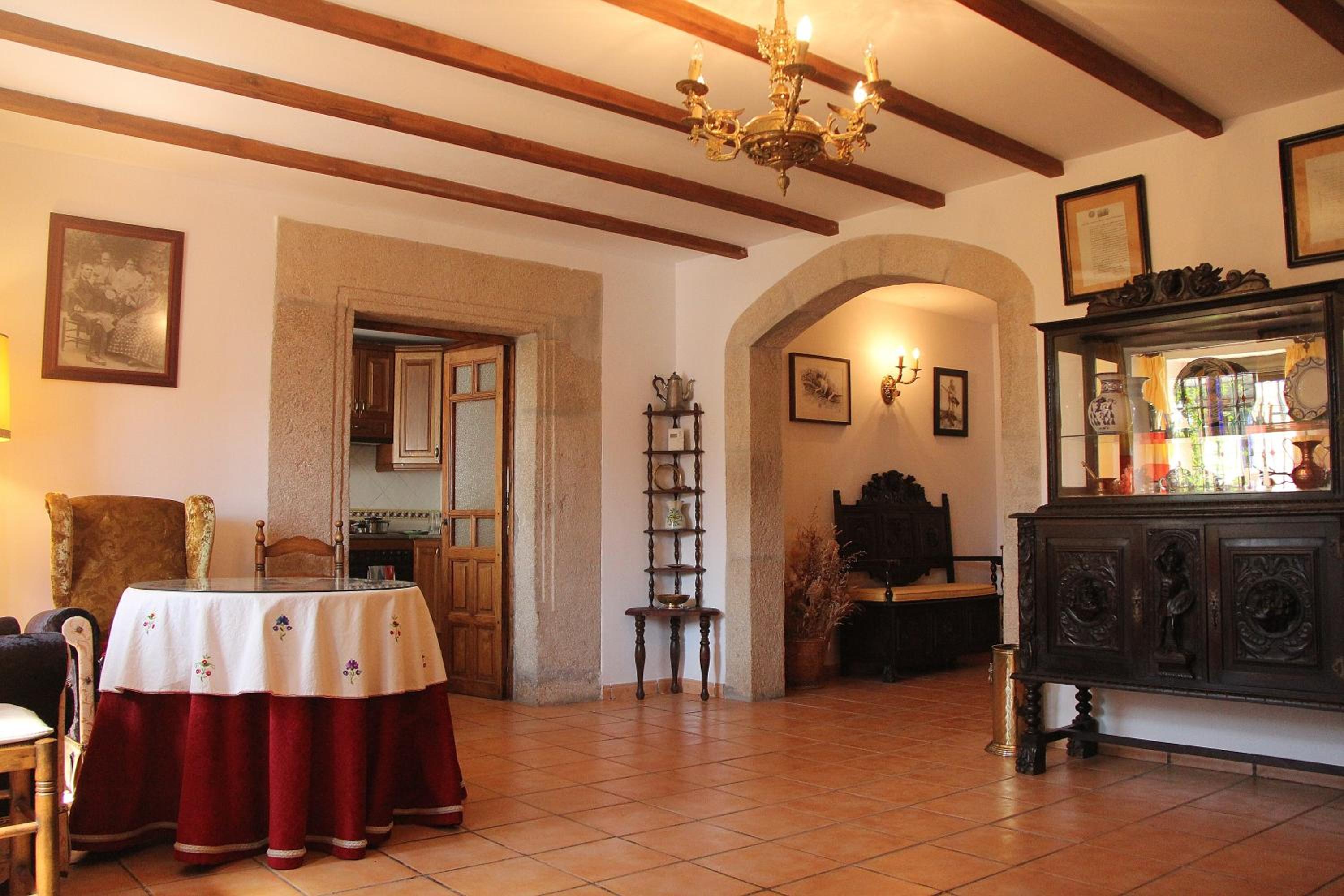 Casa de cuatro habitaciones