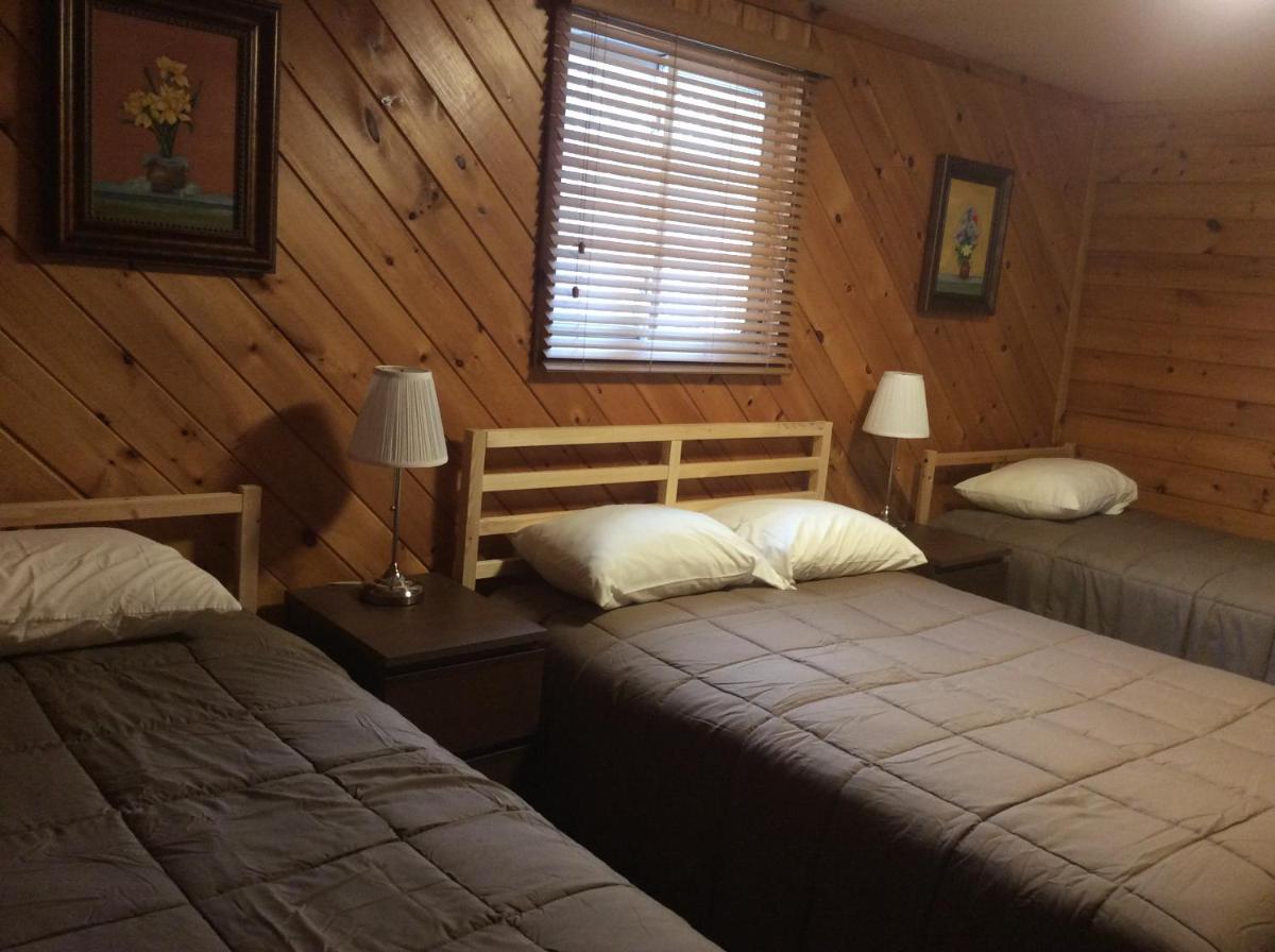 Triple Room with Private External Bathroom