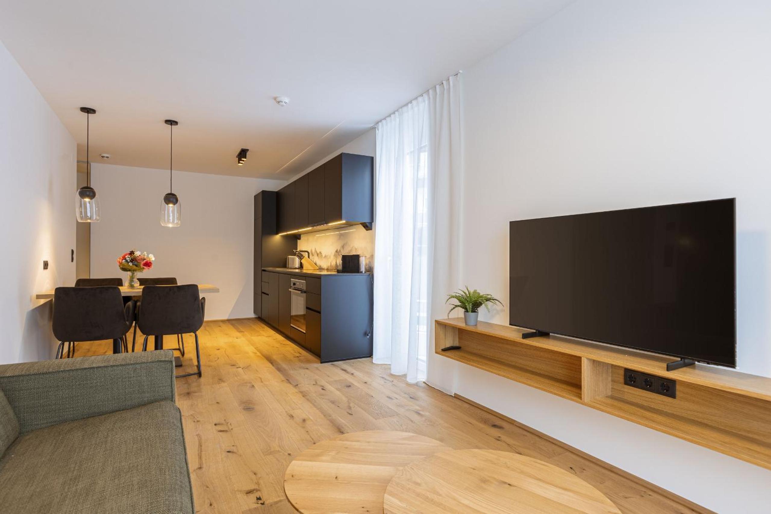 Apartment with Balcony