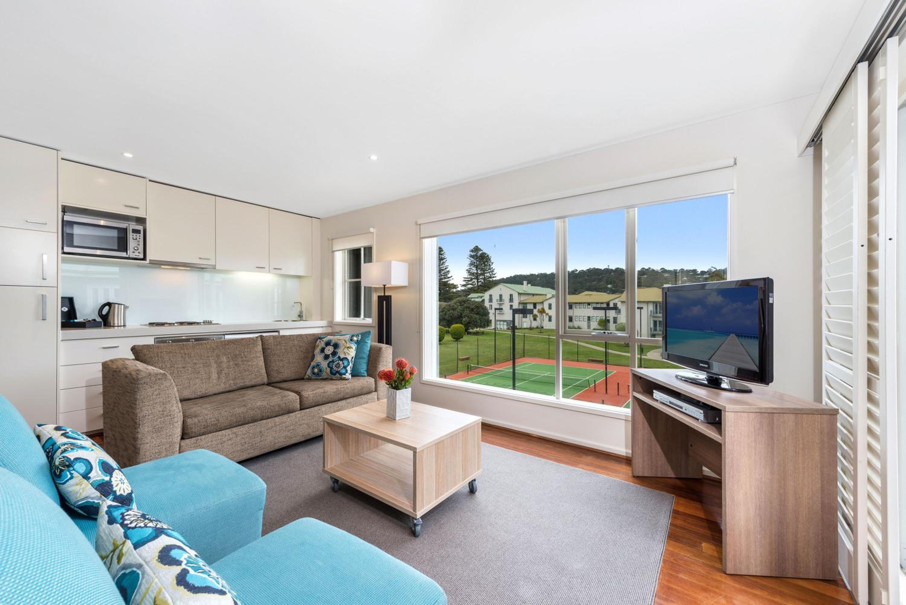 One-Bedroom Apartment With Ocean View - Photo 7