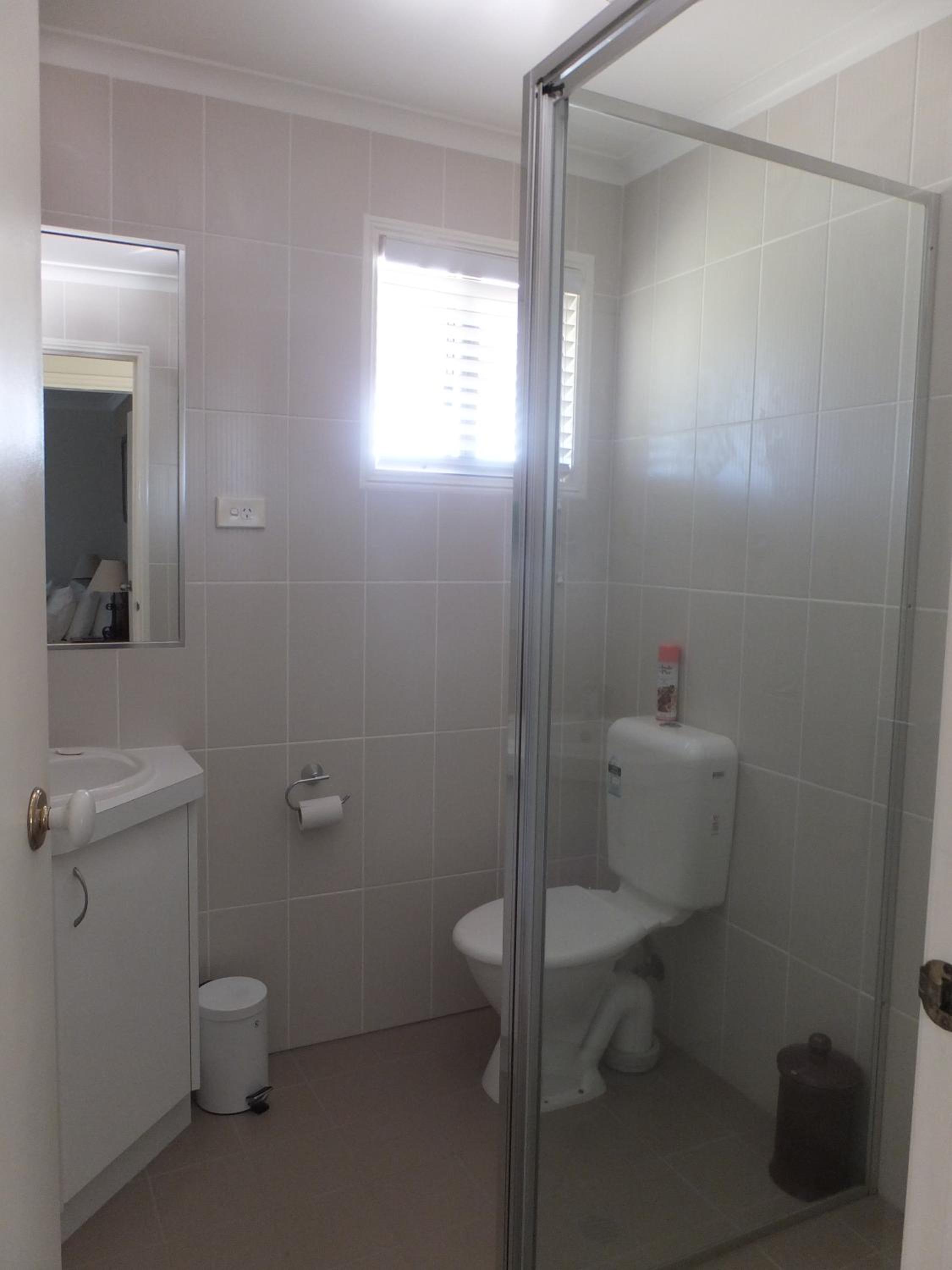 Two-Bedroom Cottage - Blue Gum photo 2