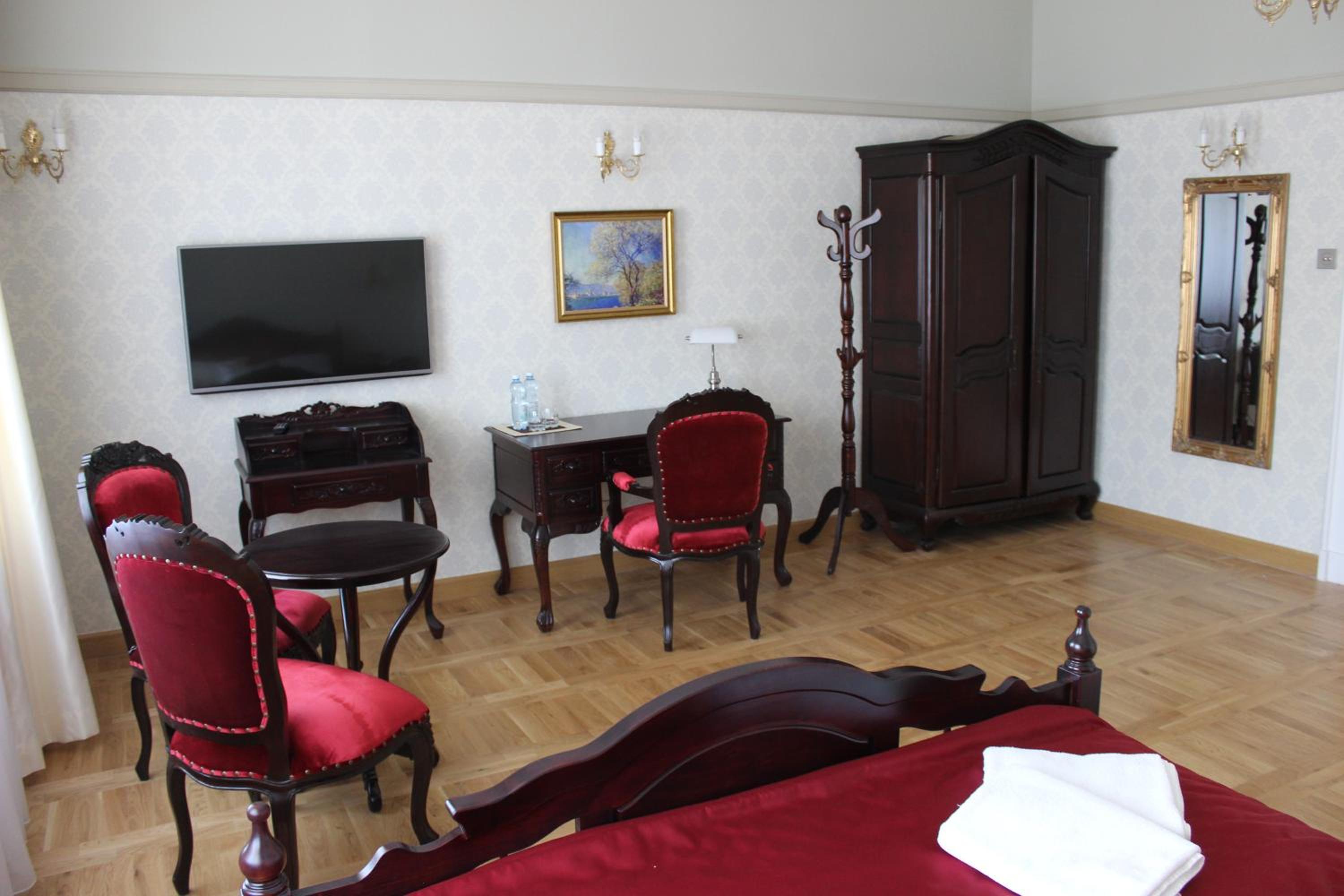 Deluxe Apartment photo 2