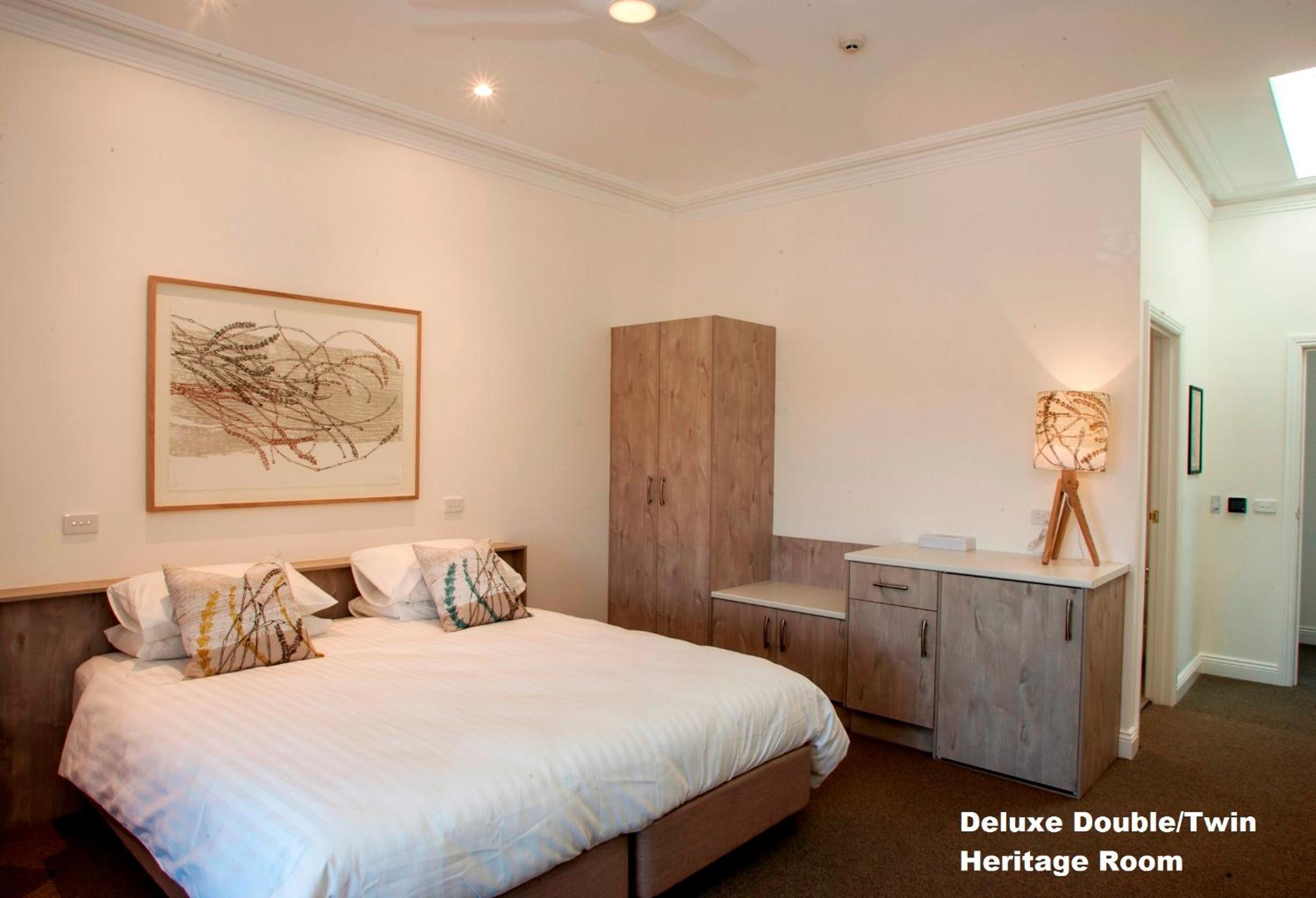 Heritage Room - Photo 2